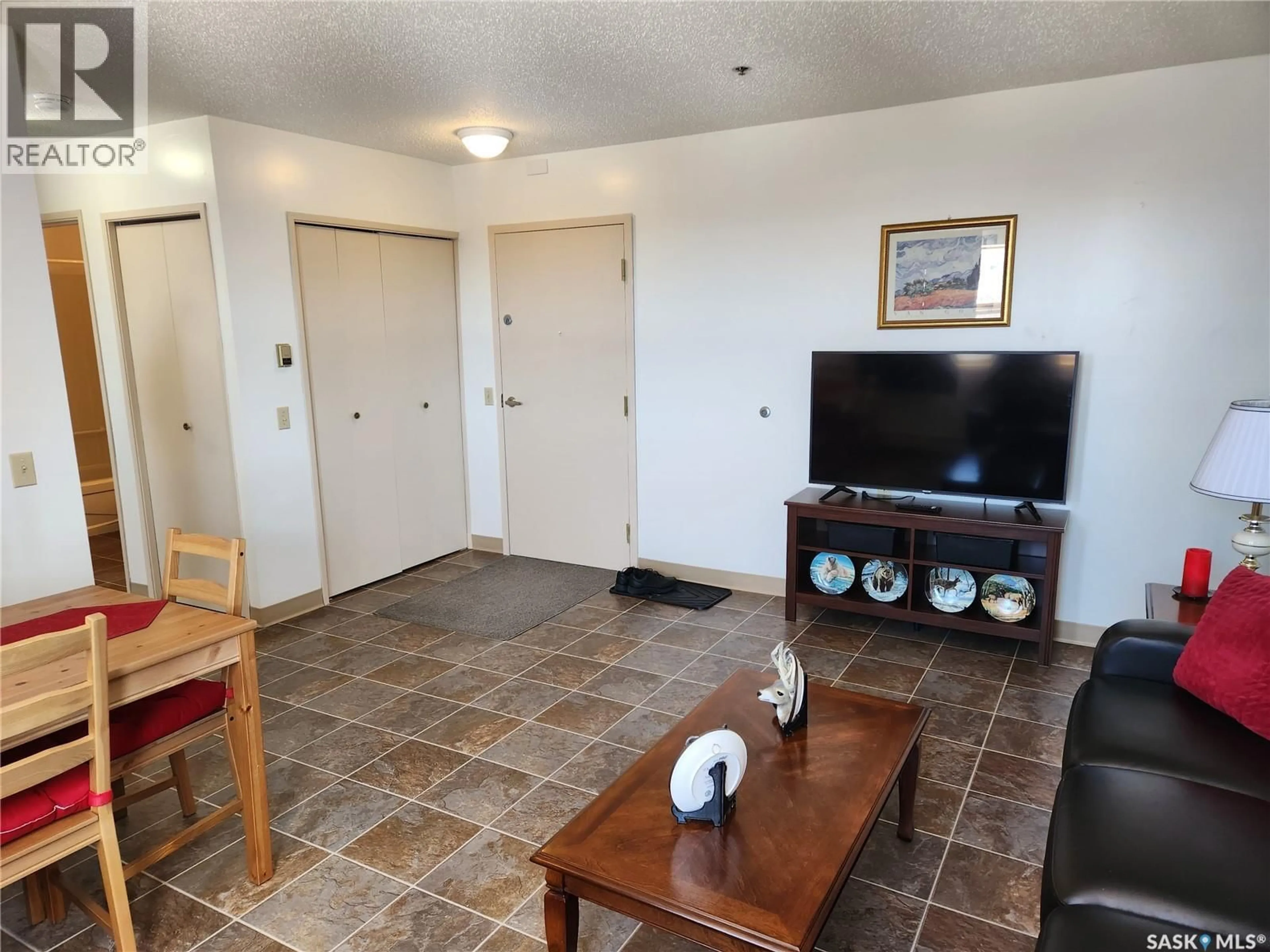 Unknown for 308 - 102 MANOR DRIVE, Nipawin Saskatchewan S0E1E0