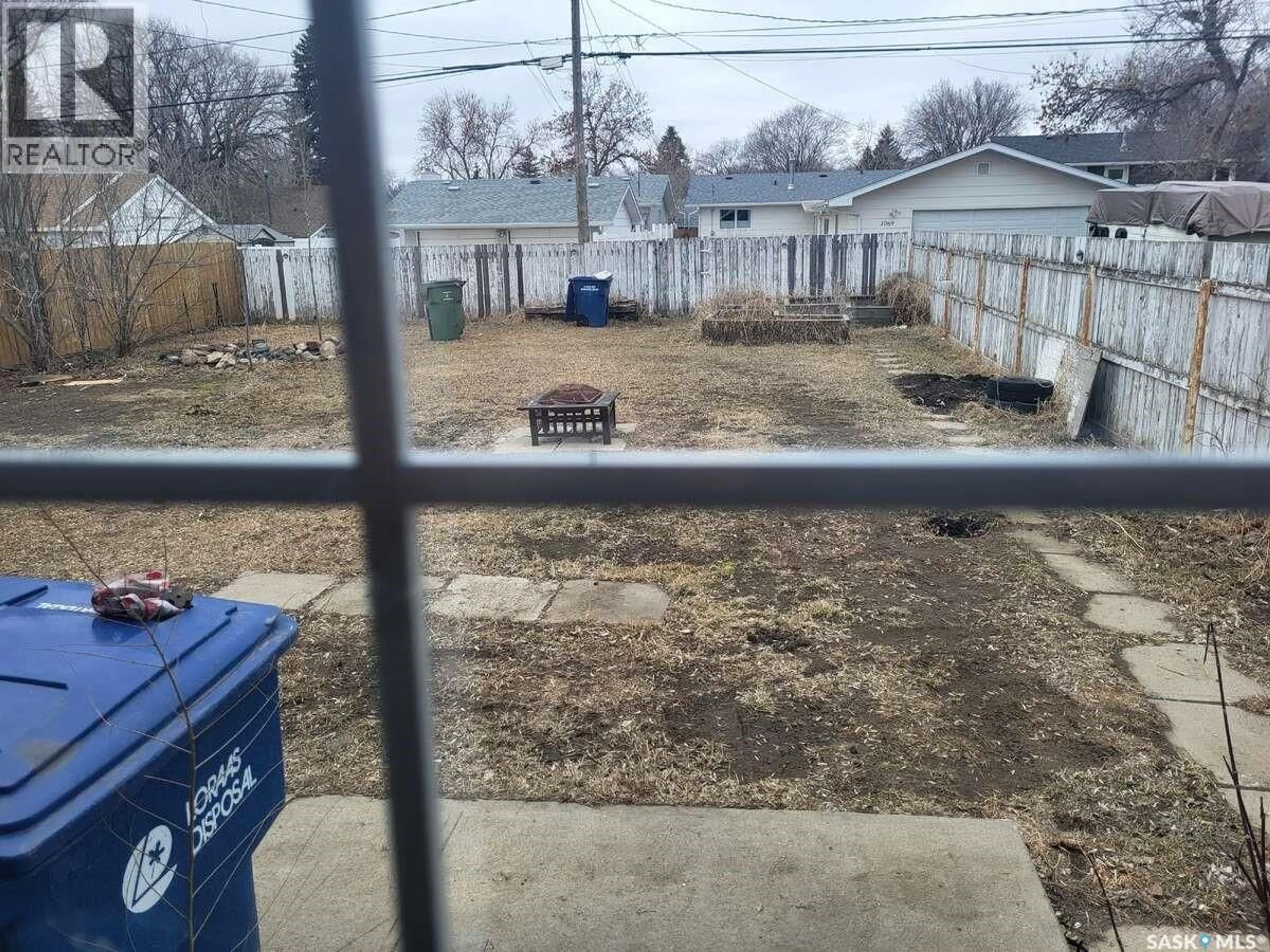 Unknown for 1066 5TH AVENUE, Moose Jaw Saskatchewan S6H1K8