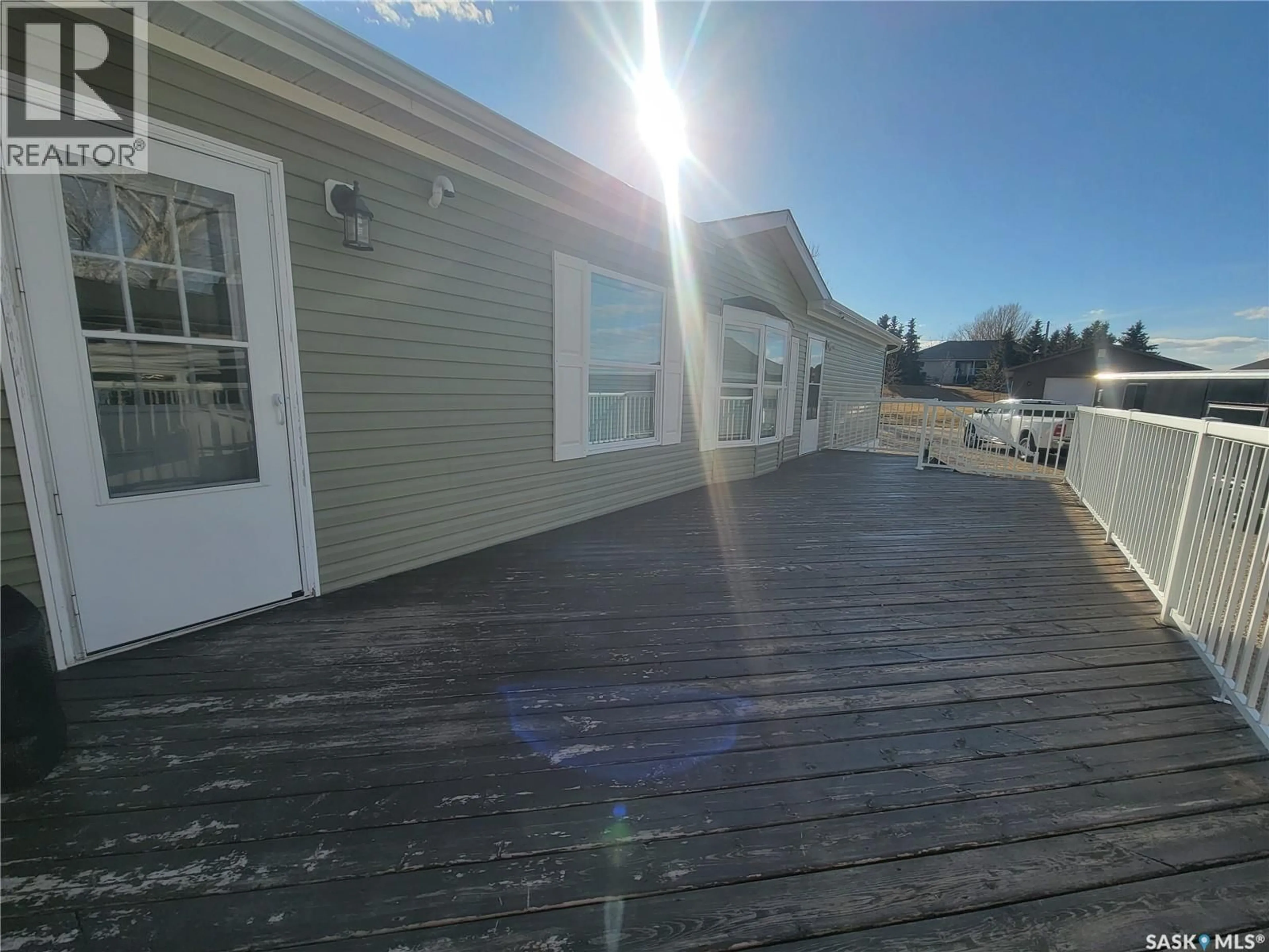 Unknown for 414 LONSDALE STREET, Luseland Saskatchewan S0L2A0