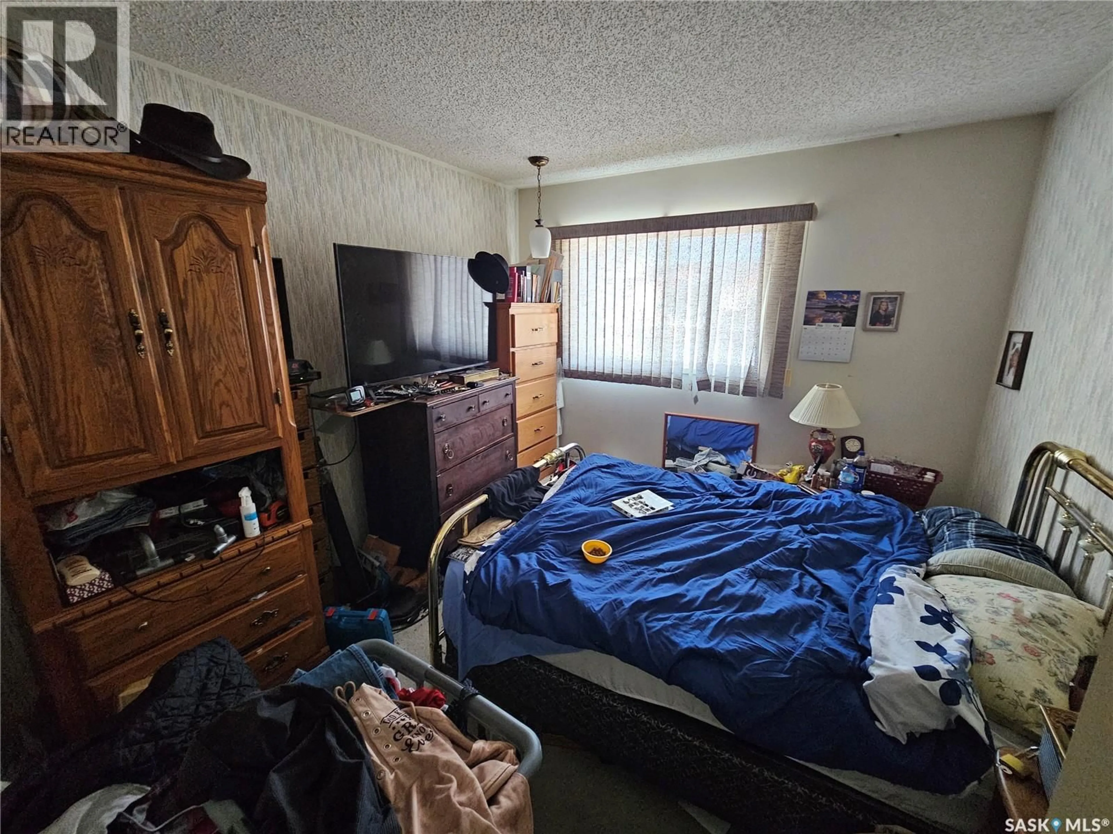 A pic of a room for 5003 NEWPORT ROAD, Regina Saskatchewan S4S7A5