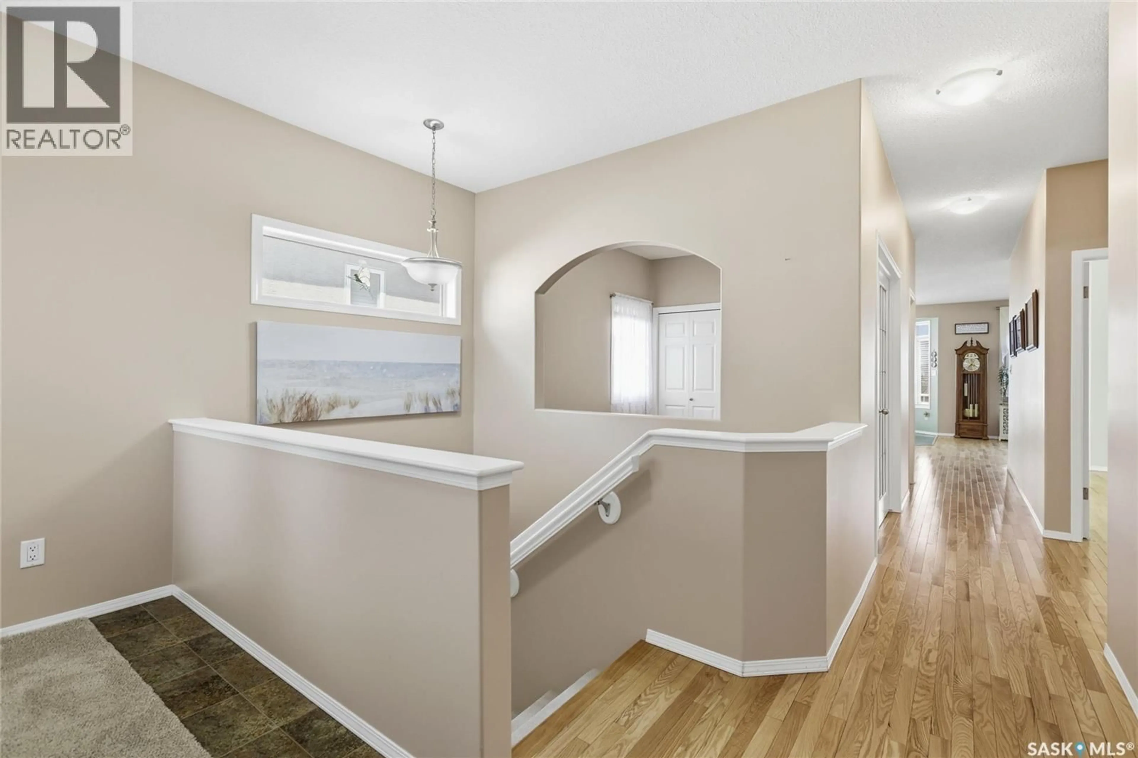 Indoor entryway for 1655 WINGERT DRIVE, Regina Saskatchewan S4X4P3