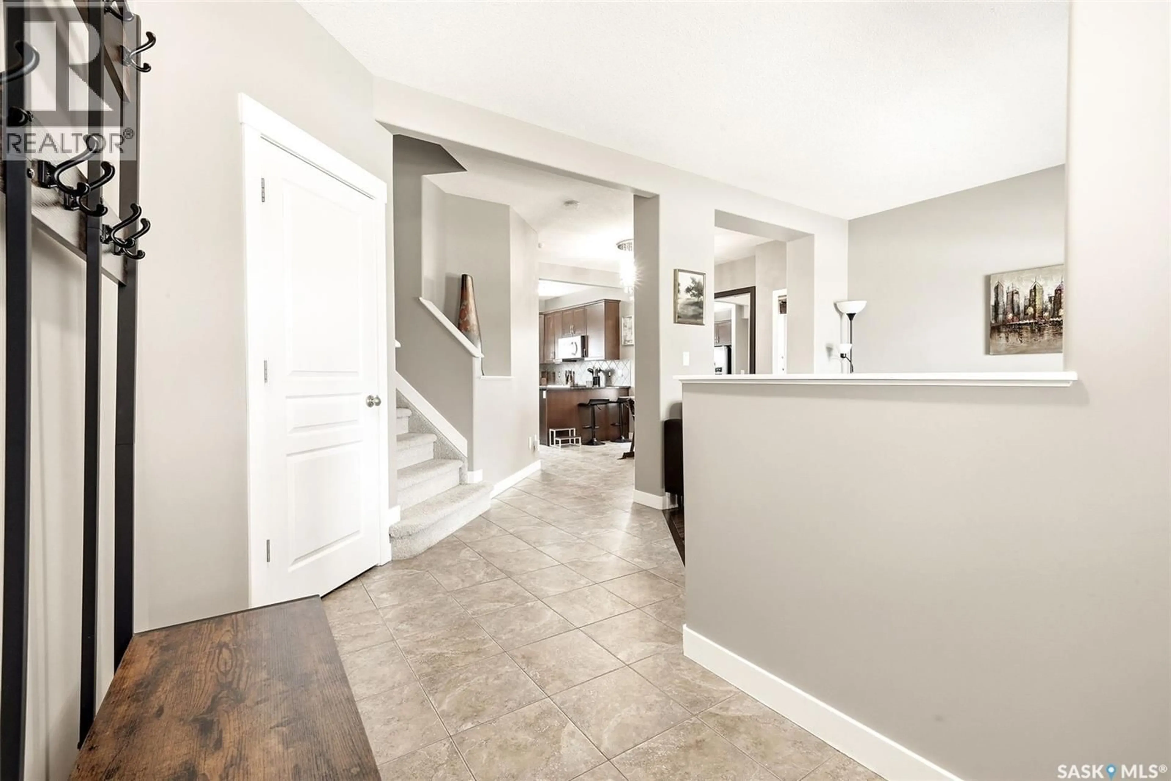 Indoor entryway for 3343 GREEN BANK ROAD, Regina Saskatchewan S4V1P2