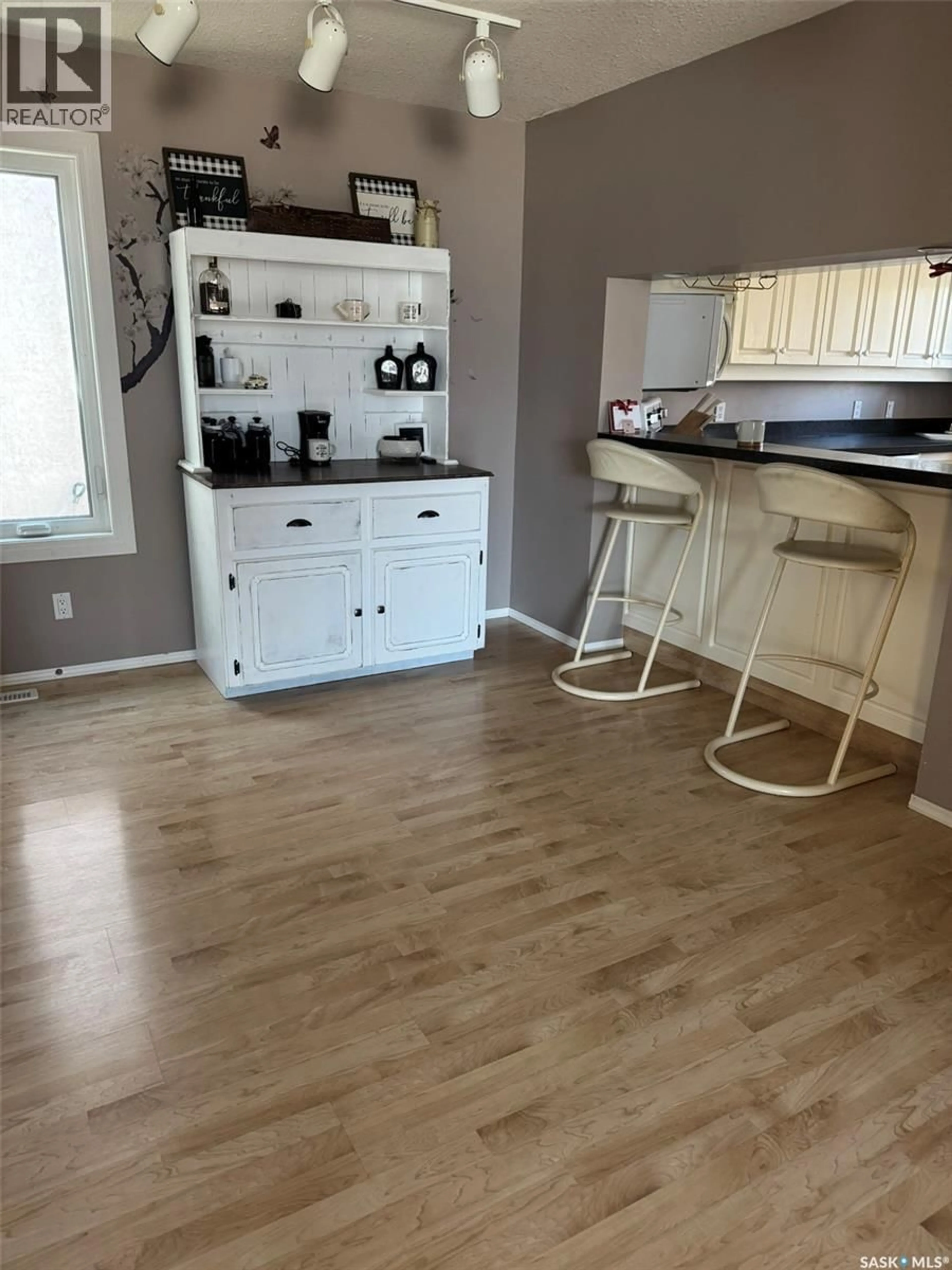 Unknown for 1160 TAISEY CRESCENT, Estevan Saskatchewan S4A2T6