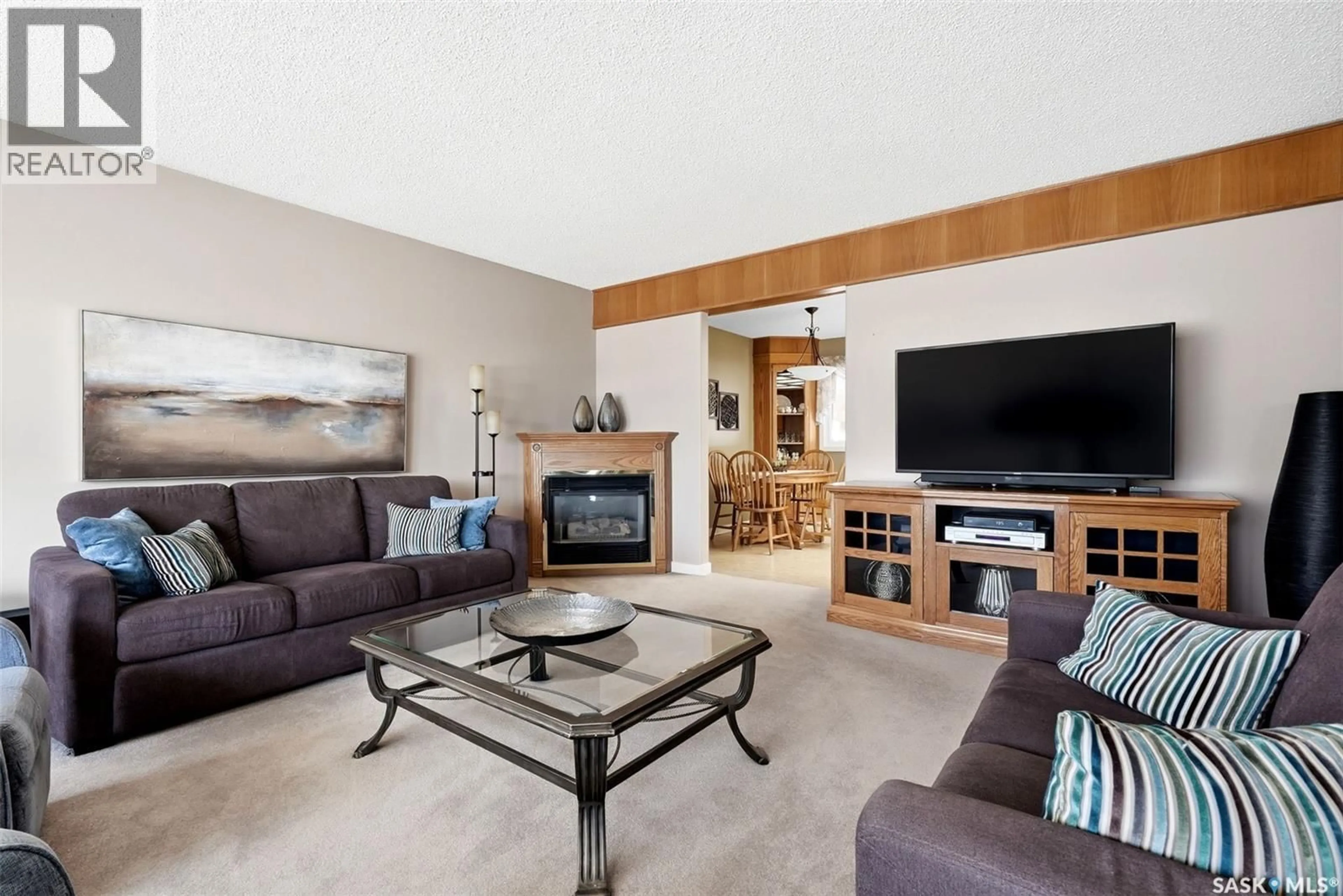 Living room with furniture, unknown for 4027 ELPHINSTONE STREET, Regina Saskatchewan S4S3L1