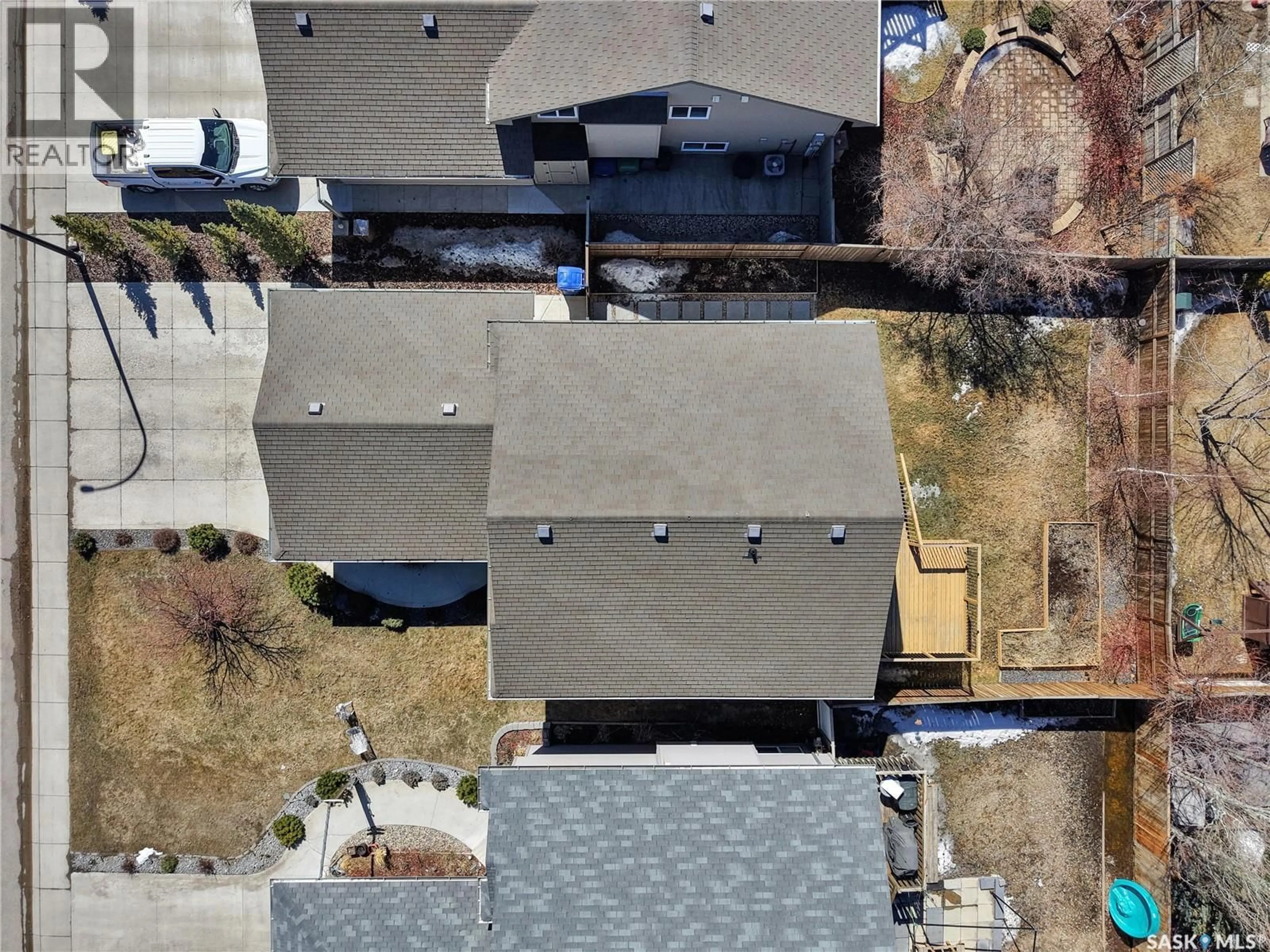 A pic from outside/outdoor area/front of a property/back of a property/a pic from drone, city buildings view from balcony for 106 BENNION CRESCENT, Saskatoon Saskatchewan S7W0H1