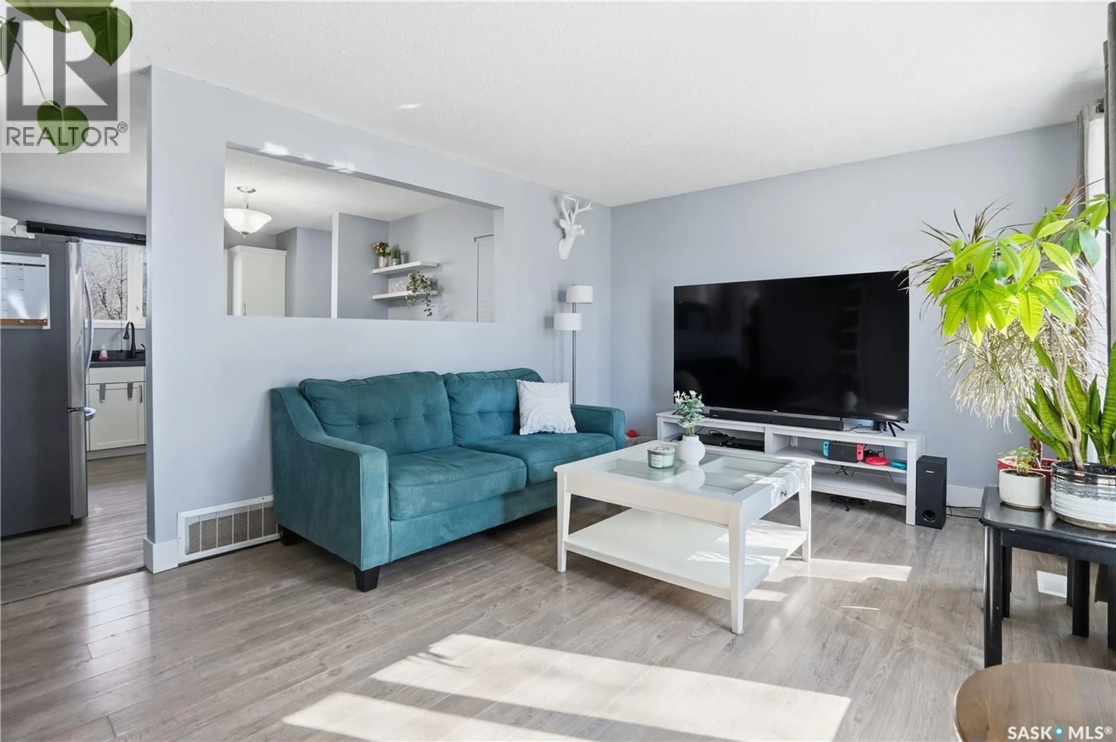 Living room with furniture, unknown for 74 OSBORNE CRESCENT, Regina Saskatchewan S4R5J1