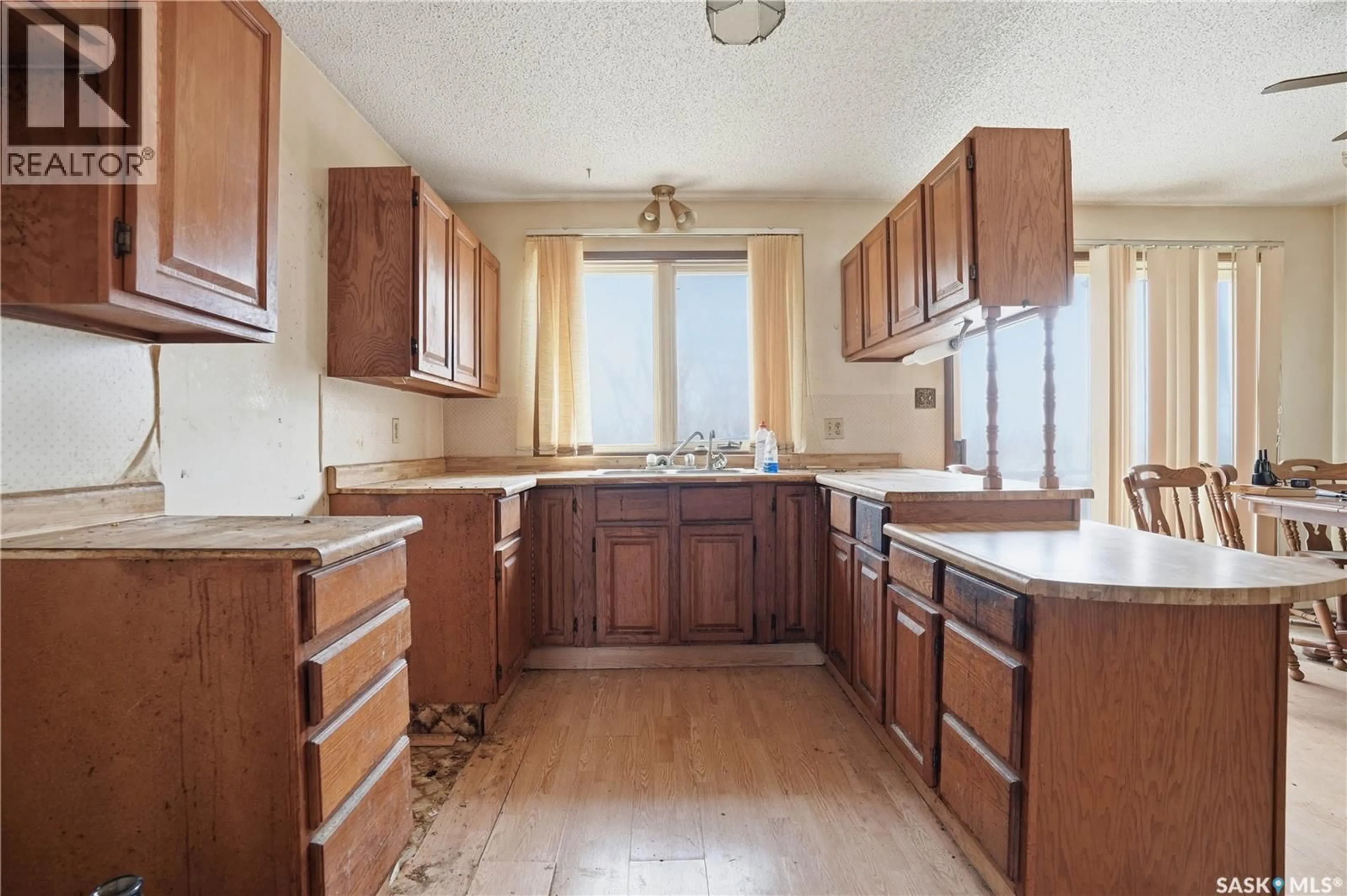 Standard kitchen, unknown for 98 MAIN STREET, Lang Saskatchewan S0G2W0
