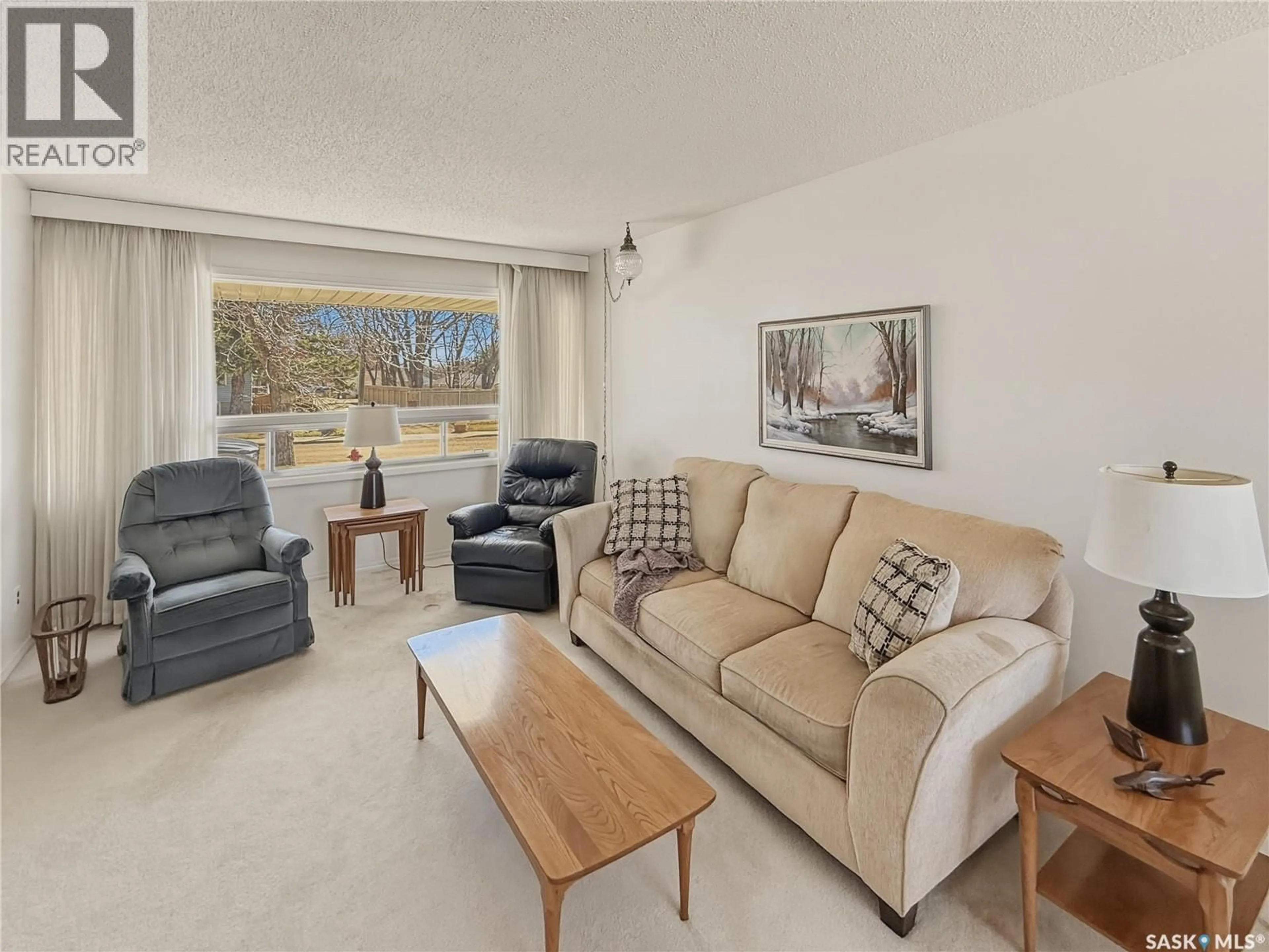 Living room with furniture, unknown for 810 1ST AVENUE, Swift Current Saskatchewan S9H2C3