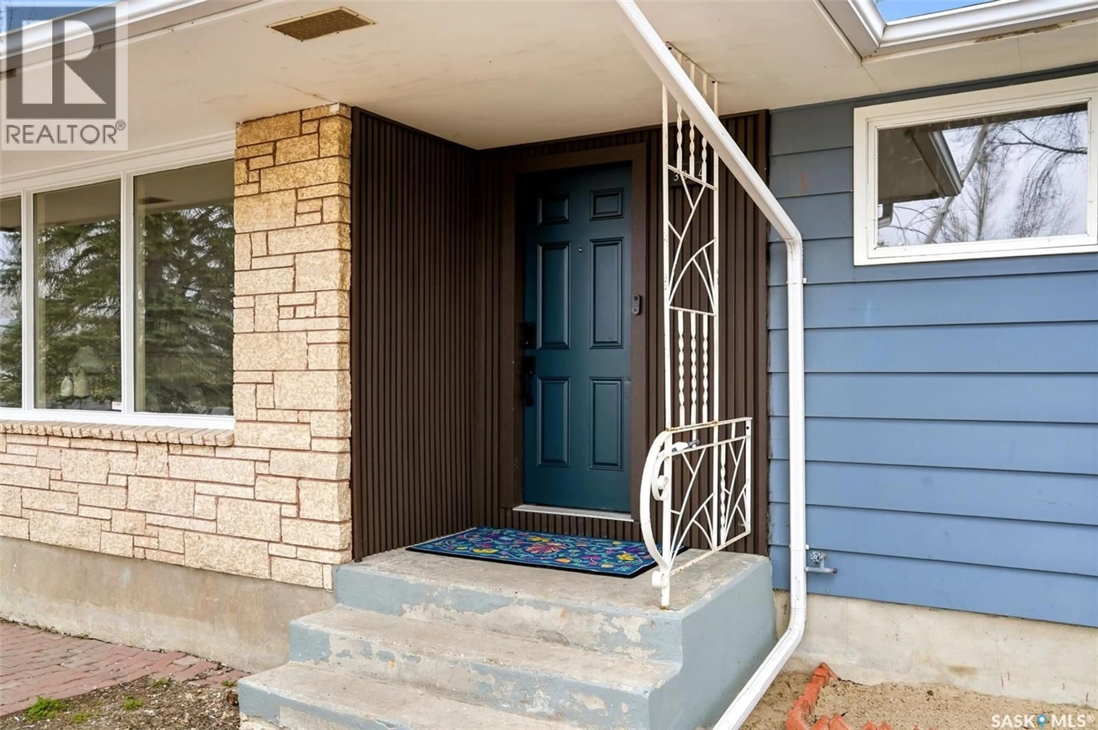 Unknown for 3814 25TH AVENUE, Regina Saskatchewan S4S1L9