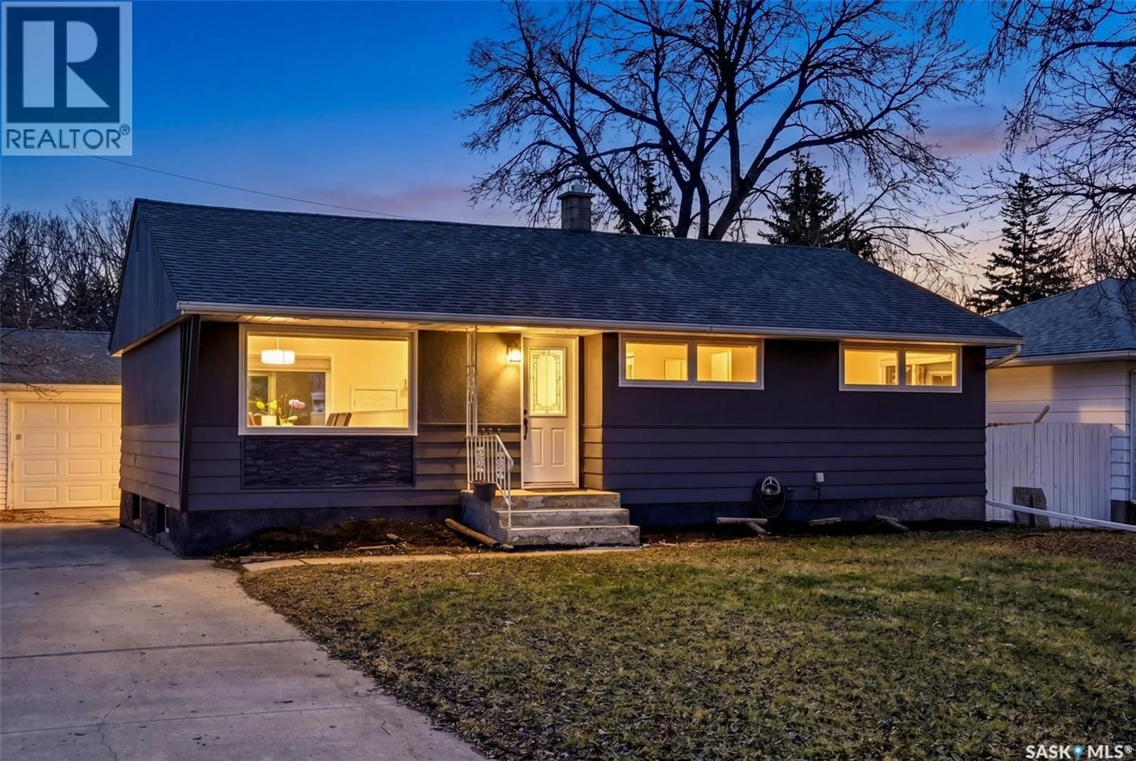 Home with vinyl exterior material, street for 4604 ELGIN ROAD, Regina Saskatchewan S4S4K6