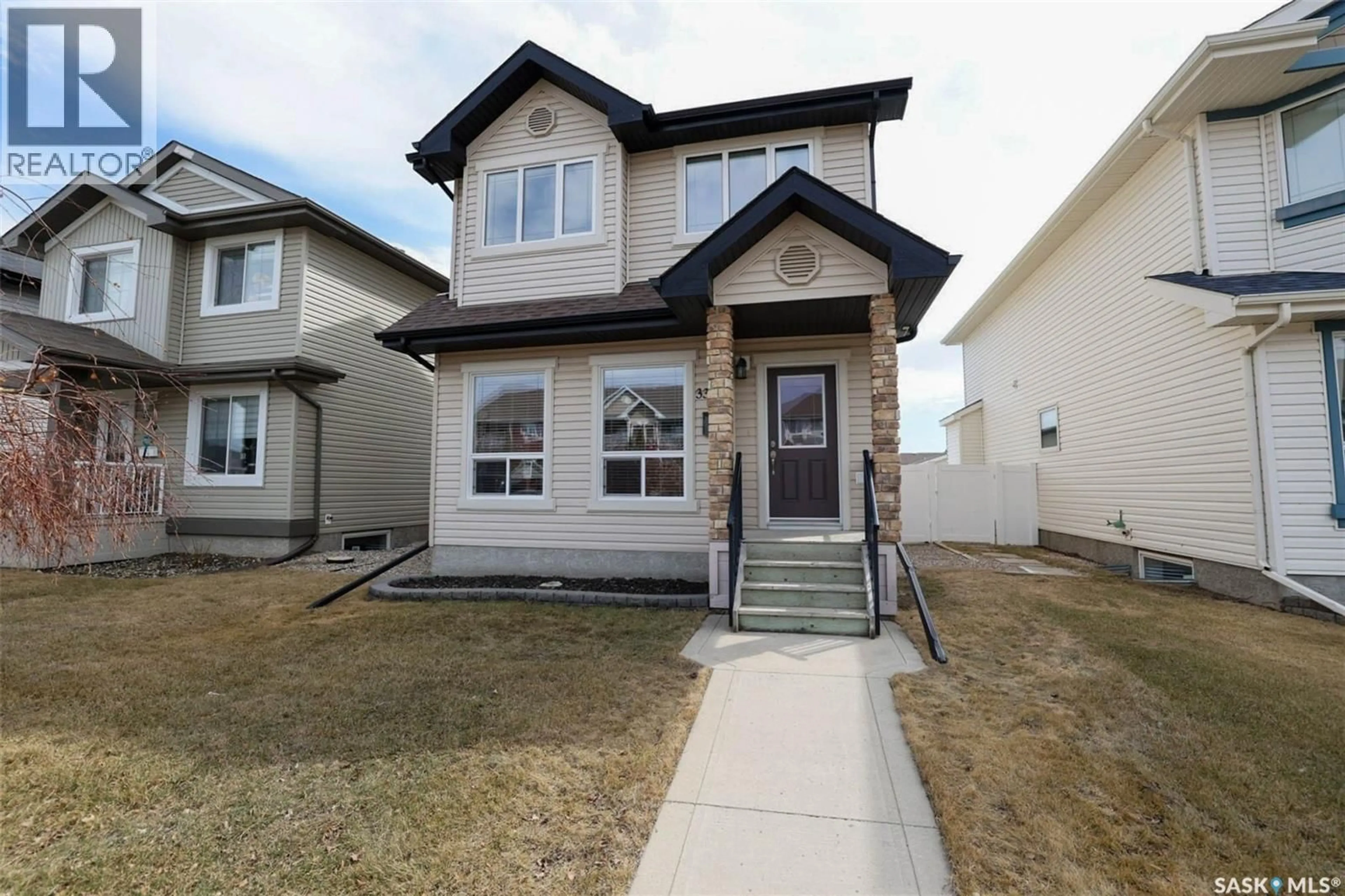 Home with vinyl exterior material, street for 3314 GREEN MOSS LANE, Regina Saskatchewan S4V1P2