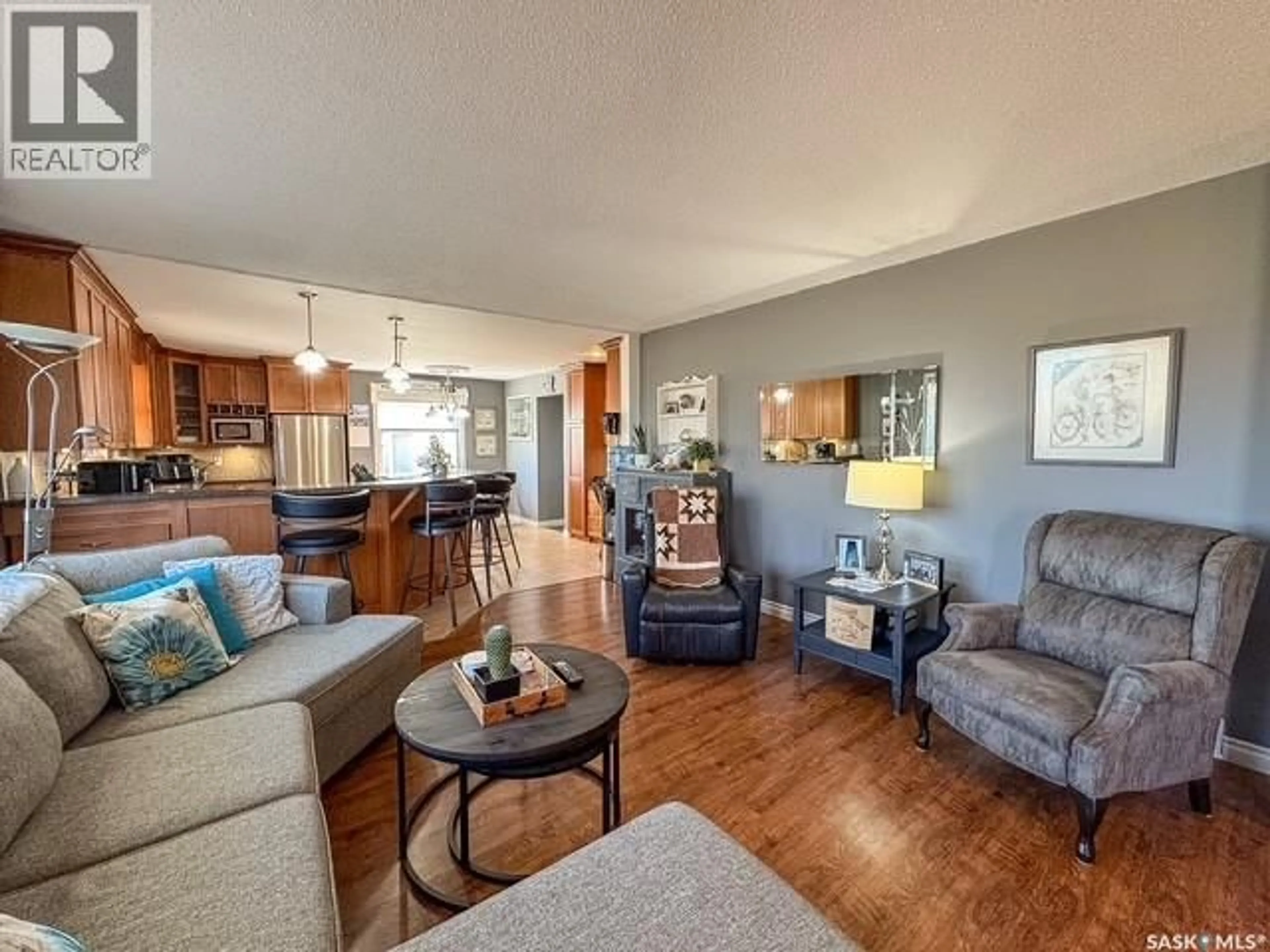 Living room with furniture, unknown for 113 1ST STREET, Swift Current Rm No. 137 Saskatchewan S9H4V1