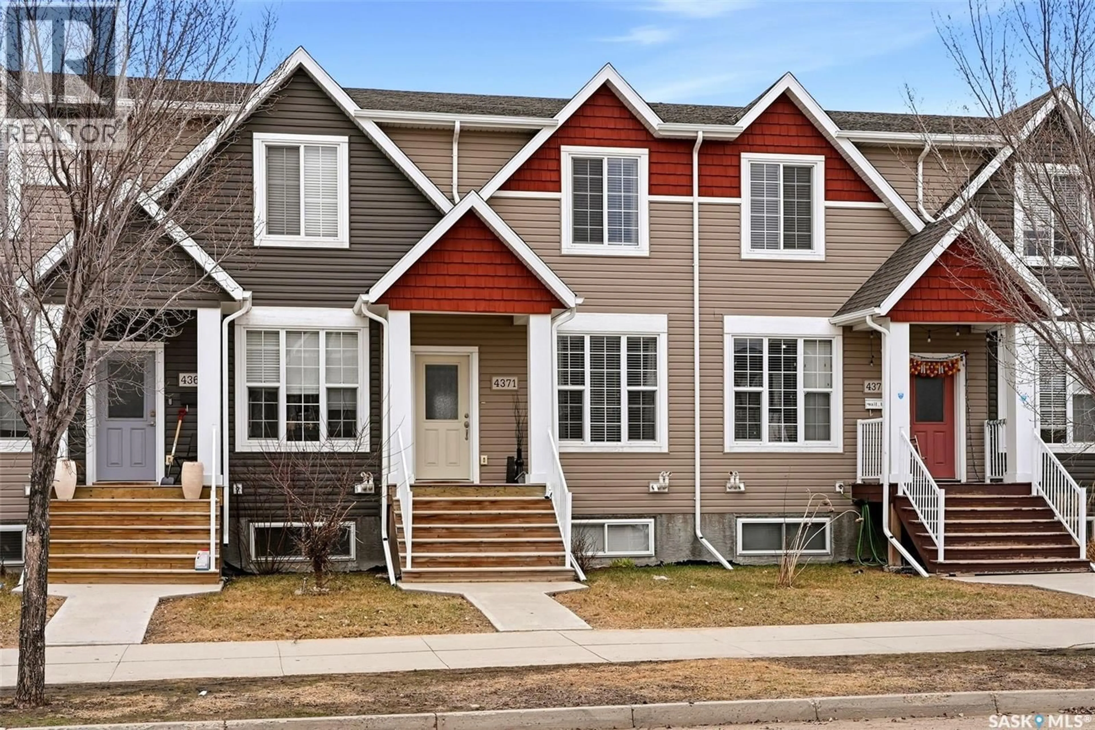 Home with vinyl exterior material, street for 4371 JAMES HILL ROAD, Regina Saskatchewan S4W0L4