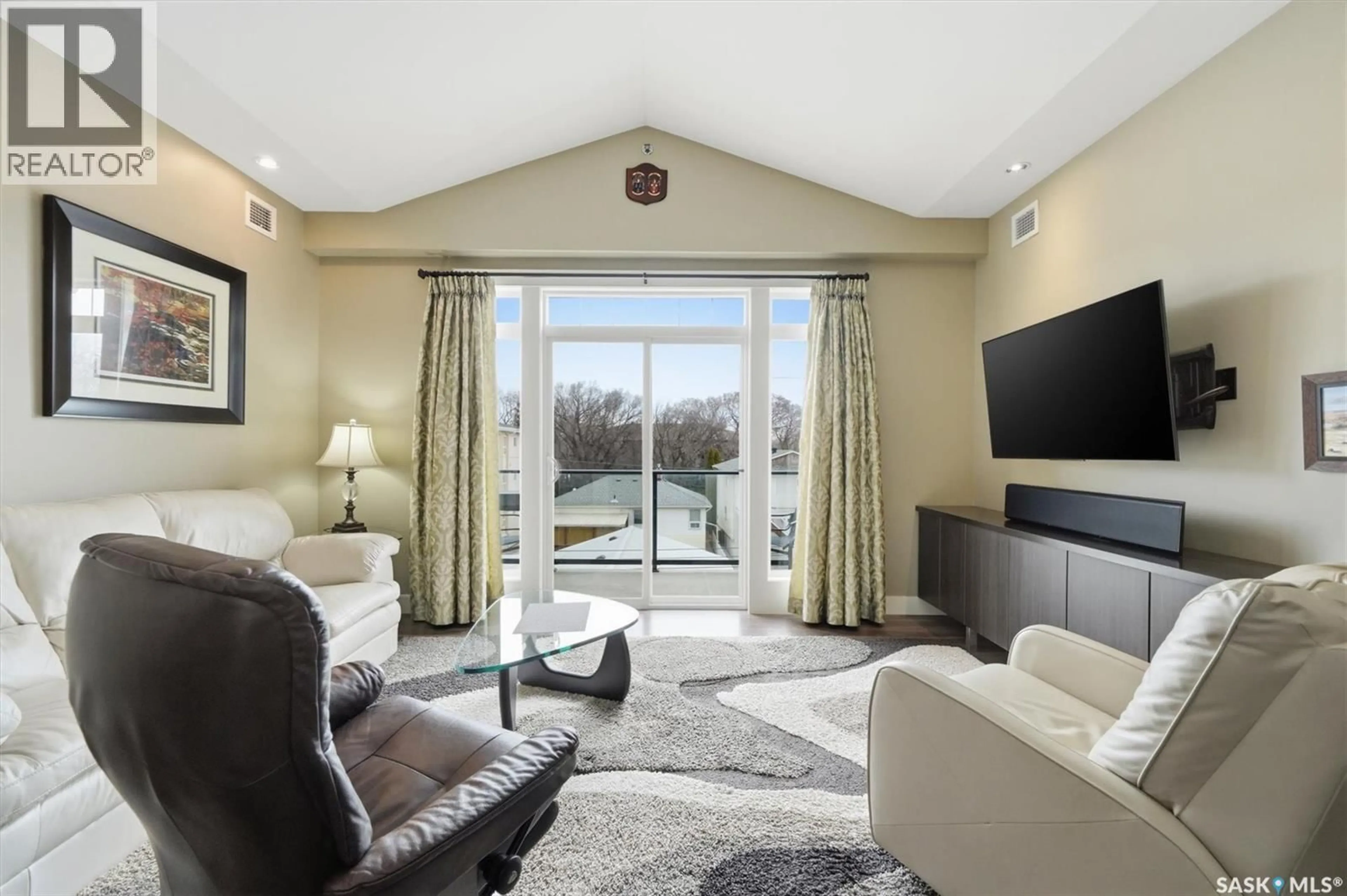 Living room with furniture, unknown for 308 - 721 8TH STREET, Saskatoon Saskatchewan S7H0R4