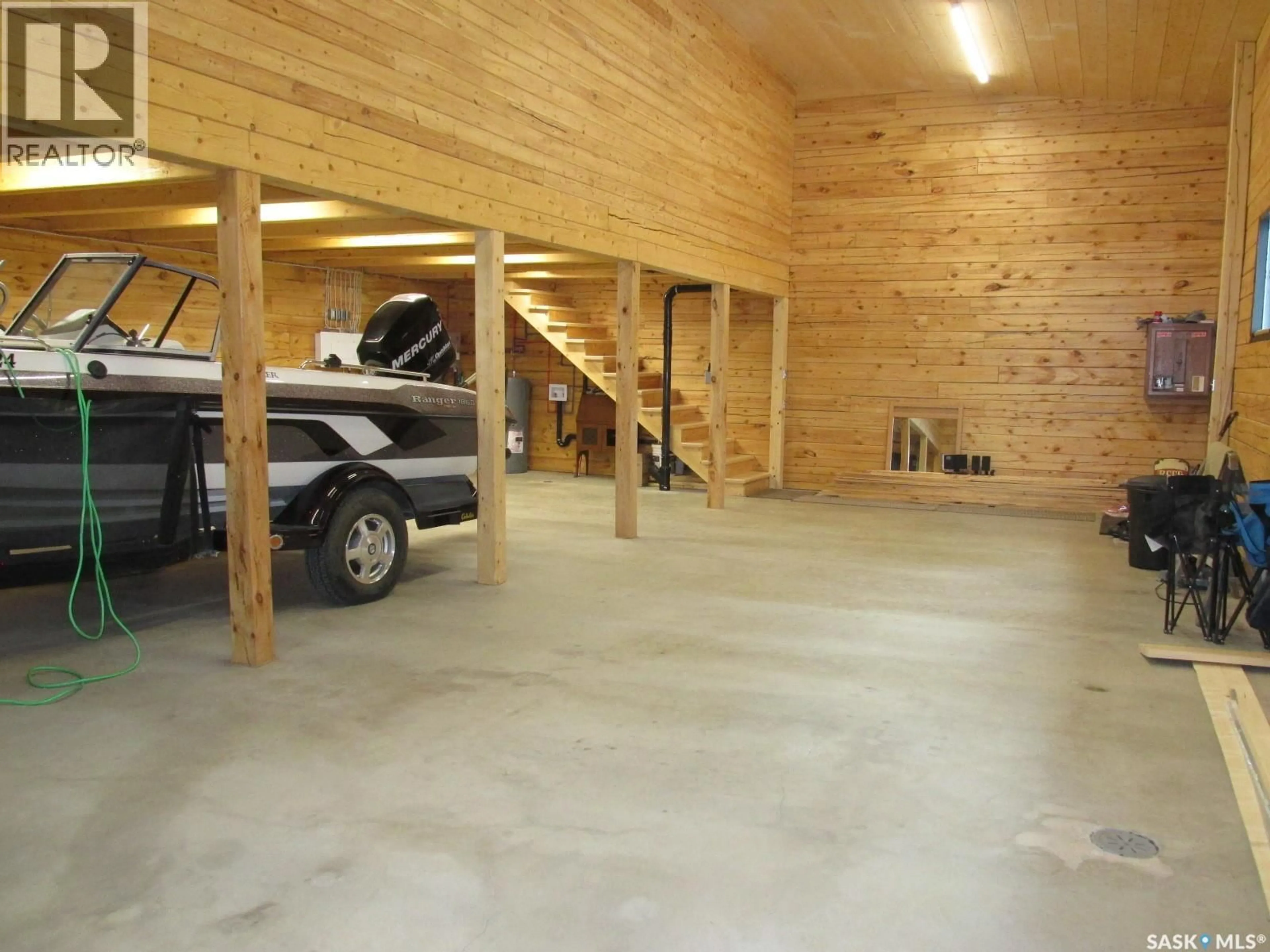 Indoor garage for 109 RUSTAD AVENUE, White Fox Saskatchewan S0J3B0