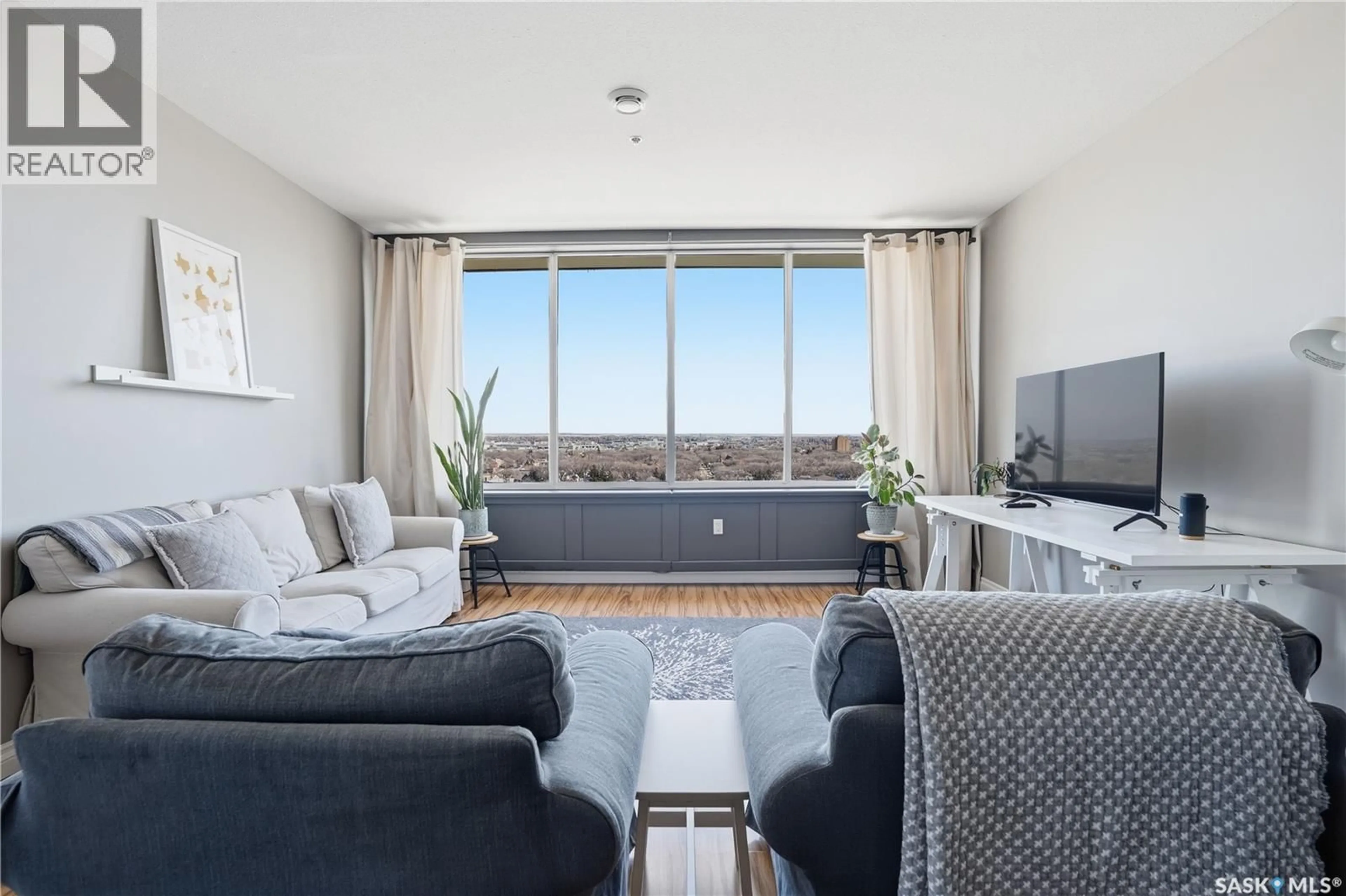 Living room with furniture, unknown for 1867 - 1108 HAMILTON STREET, Regina Saskatchewan S4P2C2