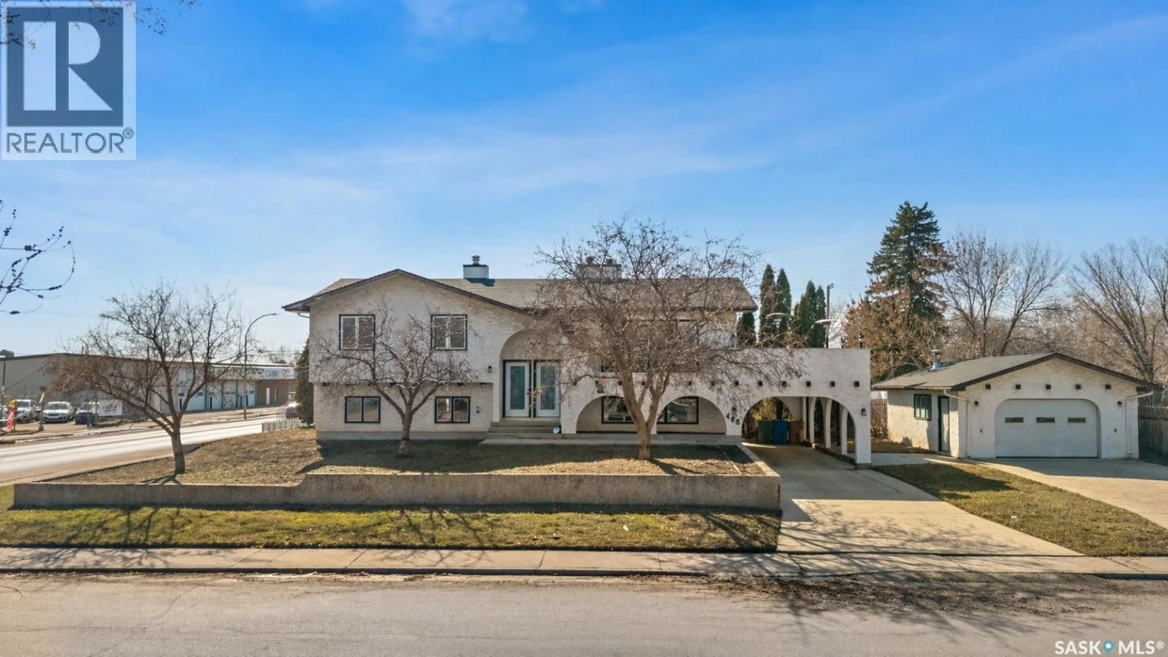 A pic from outside/outdoor area/front of a property/back of a property/a pic from drone, street for 468 CORNWALL STREET, Regina Saskatchewan S4R2G8