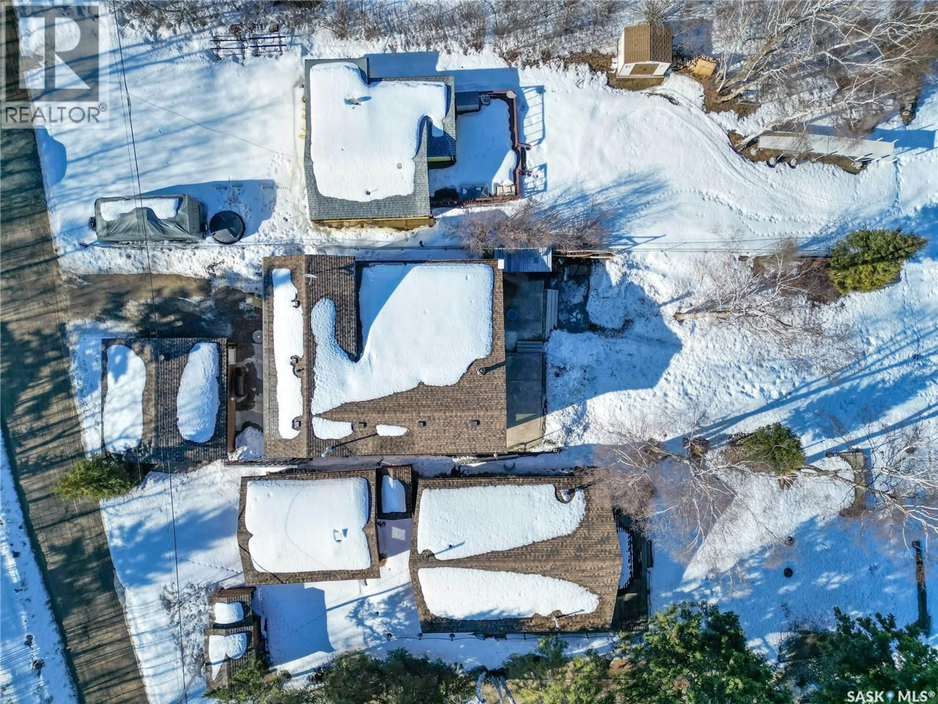 A pic from outside/outdoor area/front of a property/back of a property/a pic from drone, street for 331 GUISE DRIVE, Lakeland Rm No. 521 Saskatchewan S0J0N0