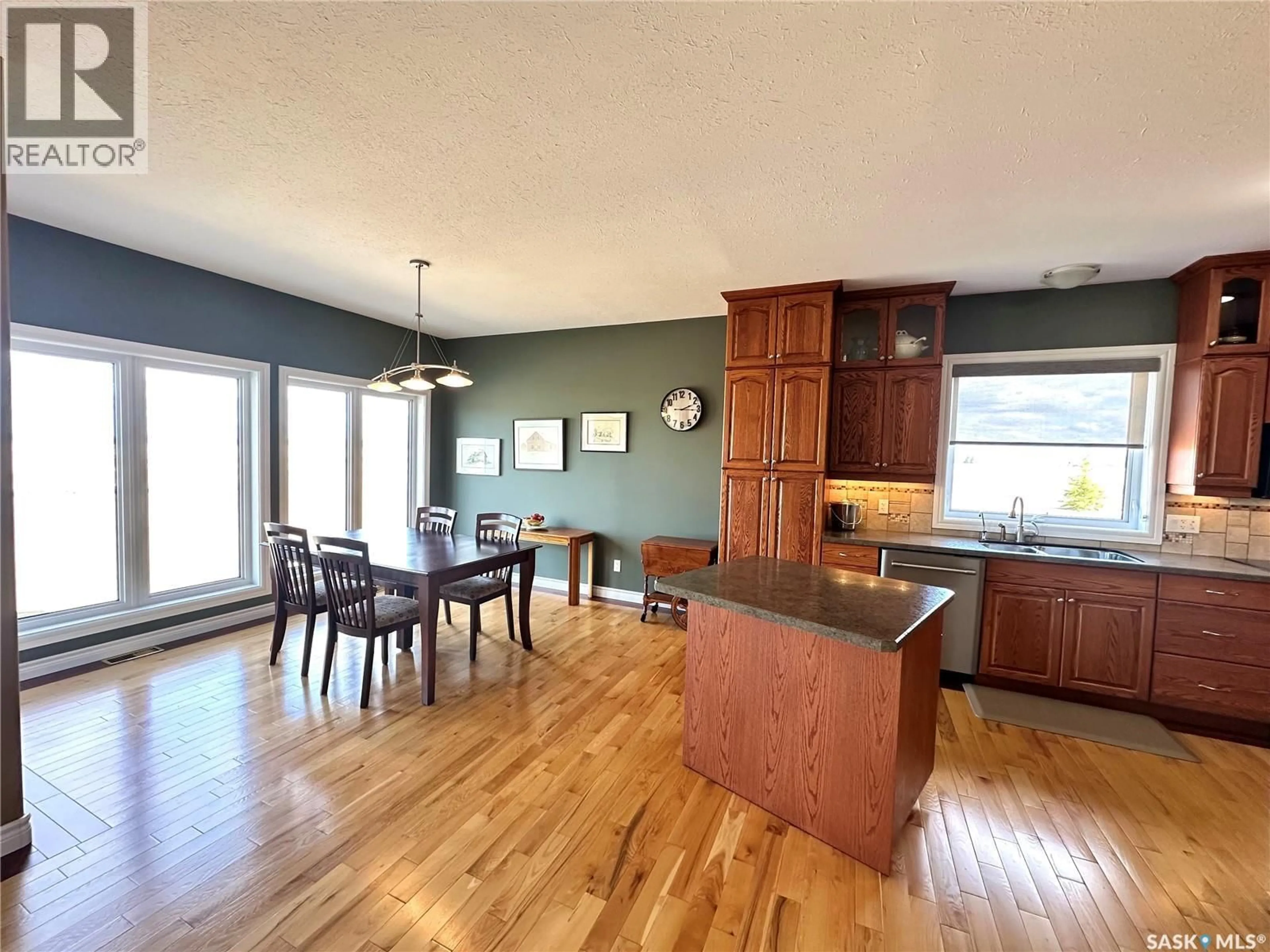 Open concept kitchen, wood/laminate floor for 10 ACRE ACREAGE, Spiritwood Rm No. 496 Saskatchewan S0J2M0
