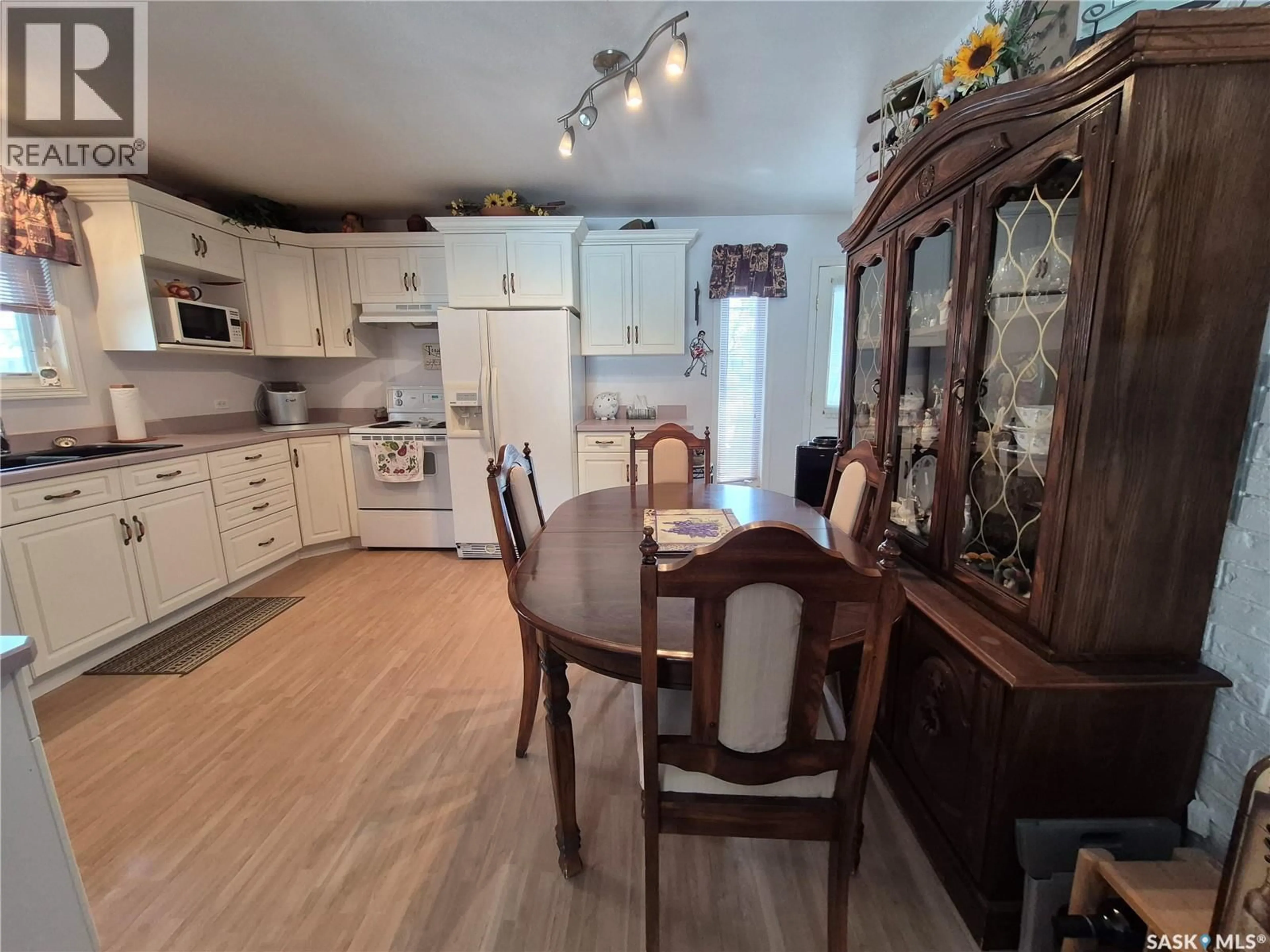 Unknown for 317 2ND STREET, Ponteix Saskatchewan S0N1Z0