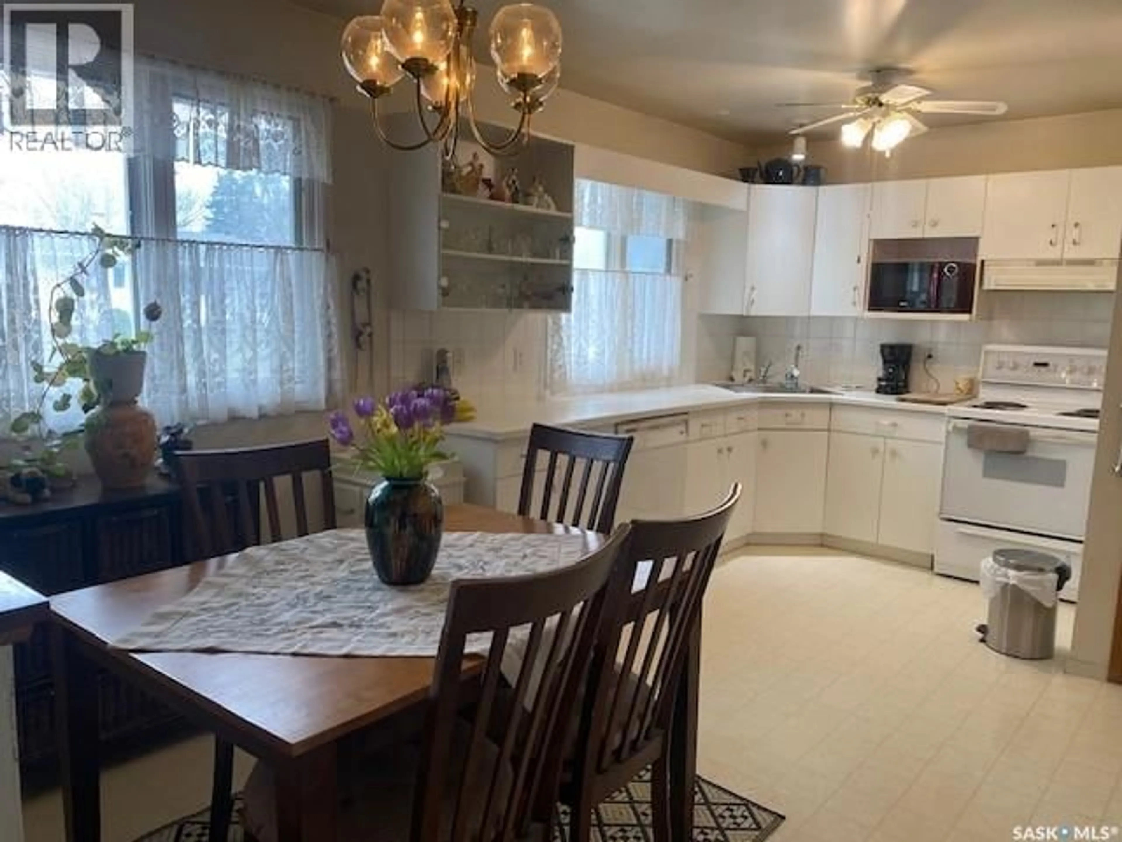 Unknown for 53 GARDINER AVENUE, Regina Saskatchewan S4S4P5