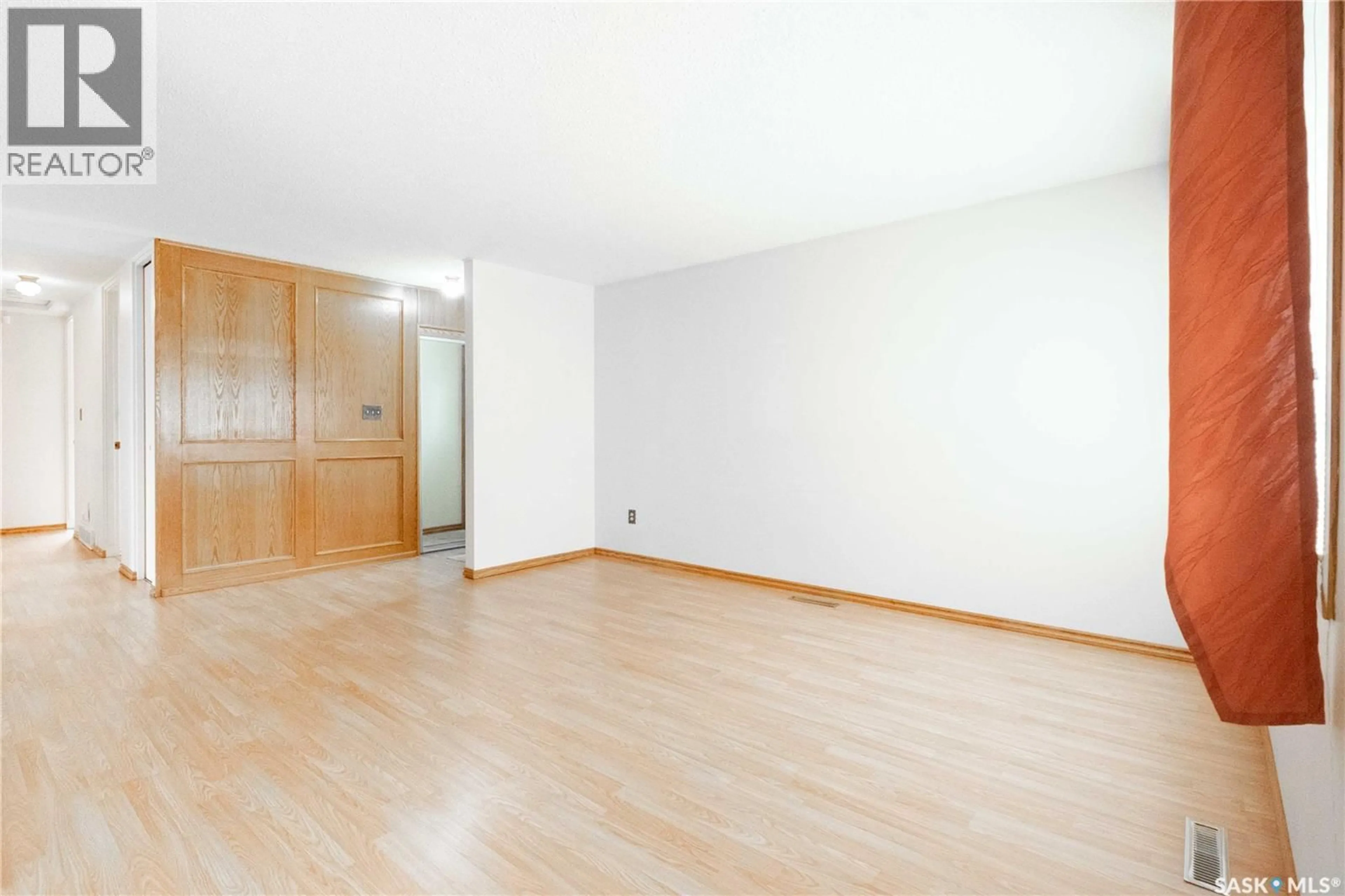 A pic of a room for 4515 CASTLE ROAD, Regina Saskatchewan S4S4W6