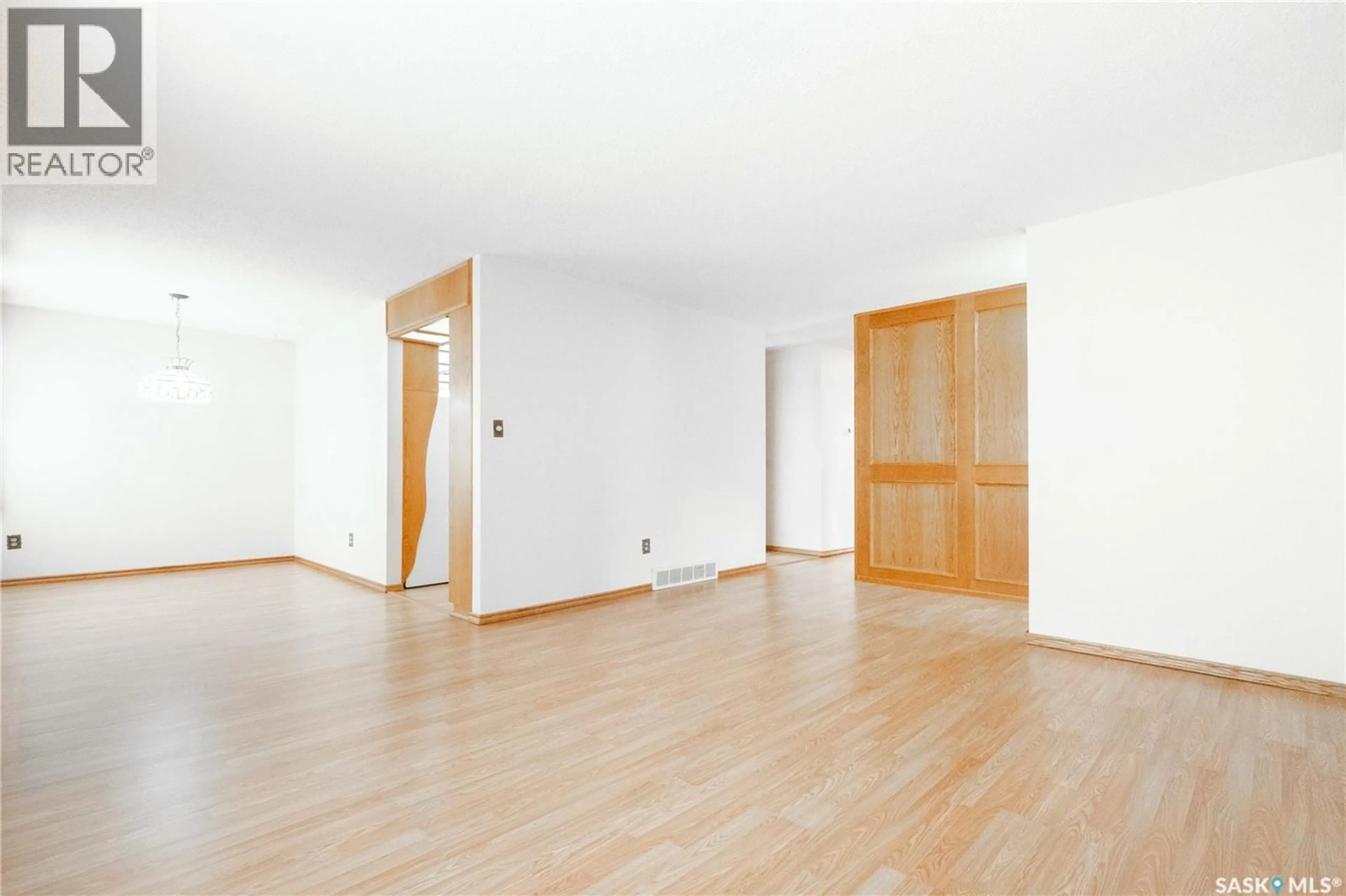 A pic of a room for 4515 CASTLE ROAD, Regina Saskatchewan S4S4W6