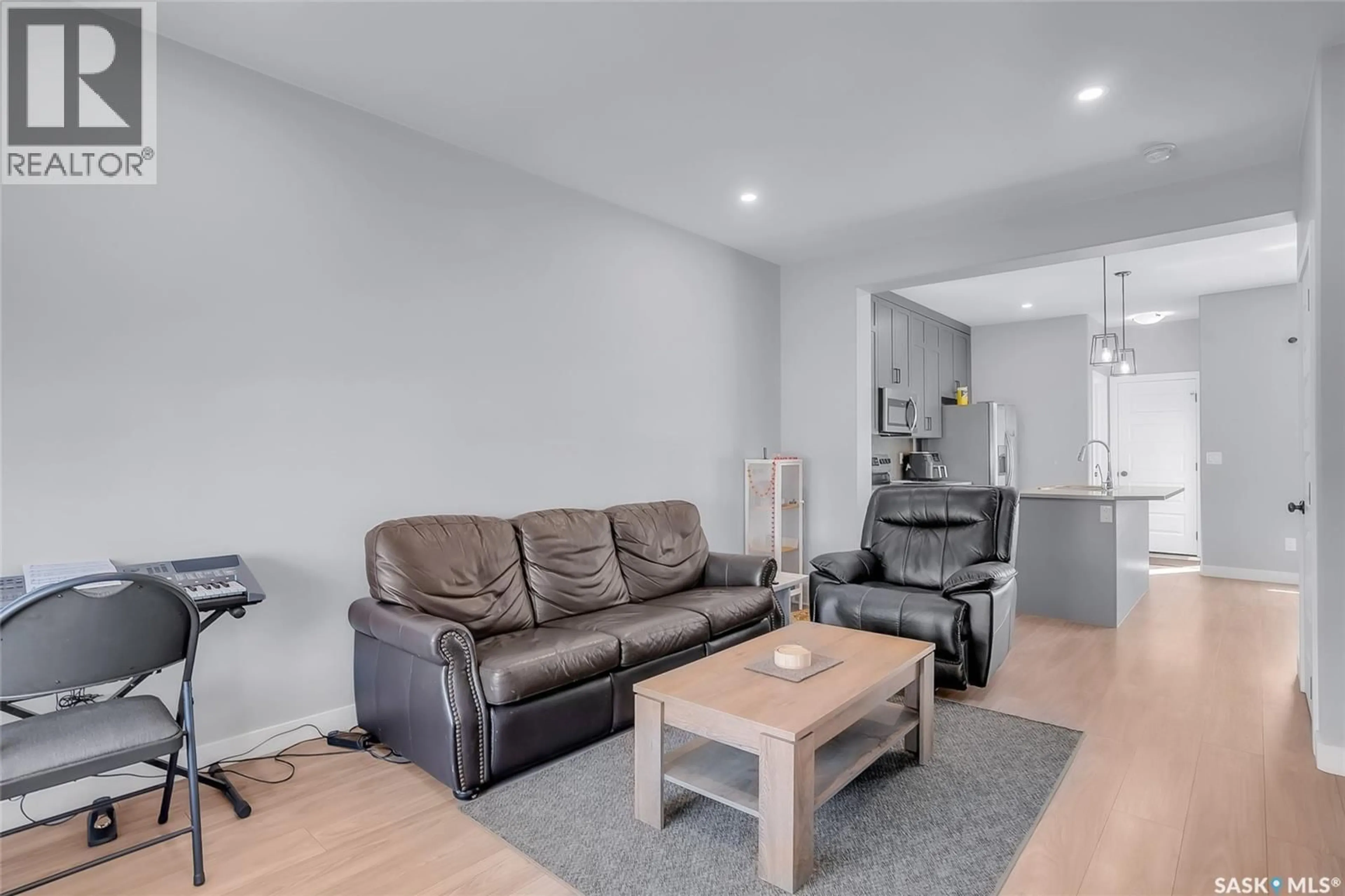Living room with furniture, unknown for 608 BRIGHTON GATE, Saskatoon Saskatchewan S7V0V5