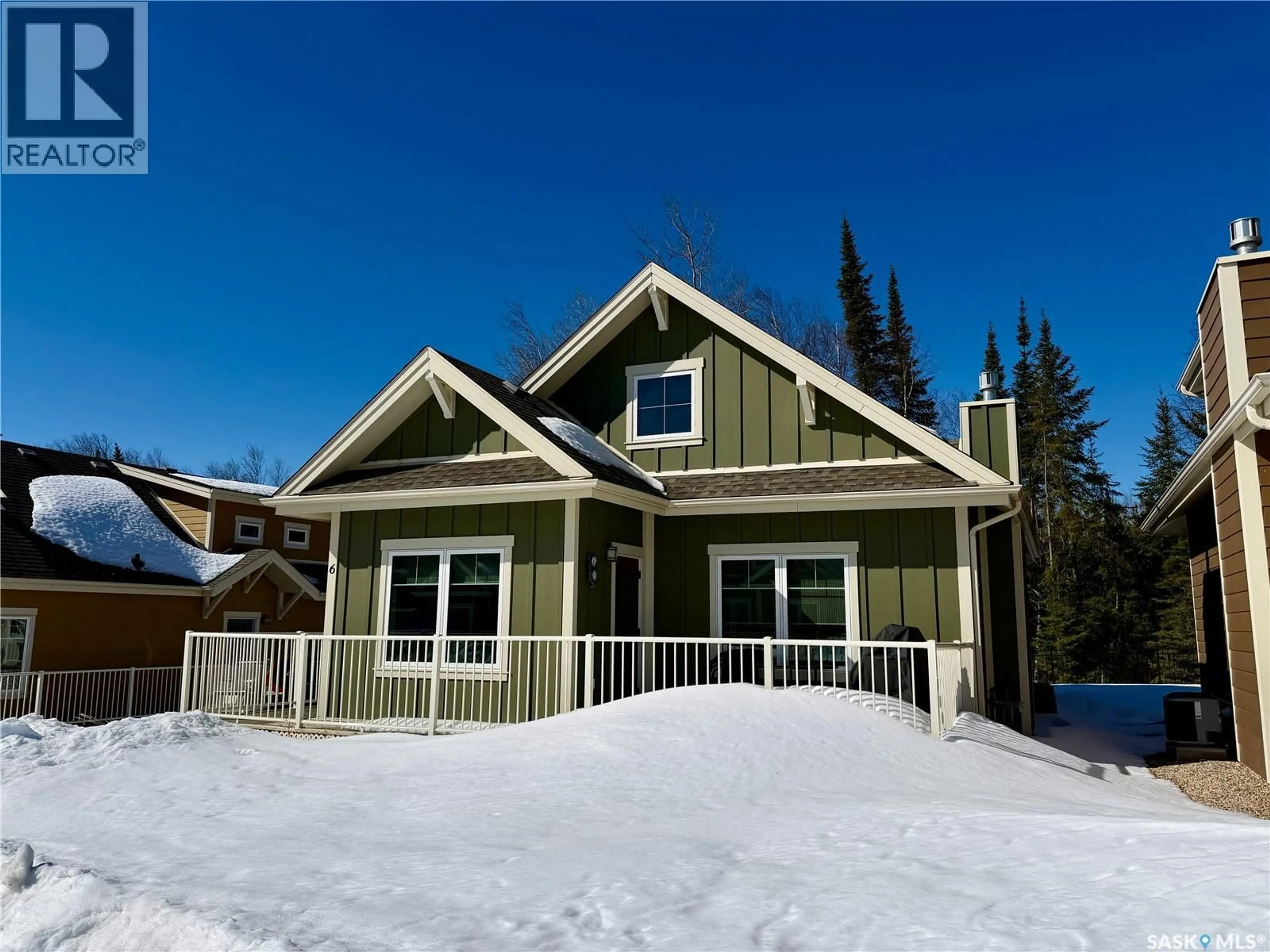 Home with vinyl exterior material, unknown for 6 ELKRIDGE DRIVE, Elk Ridge Saskatchewan S0J2Y0
