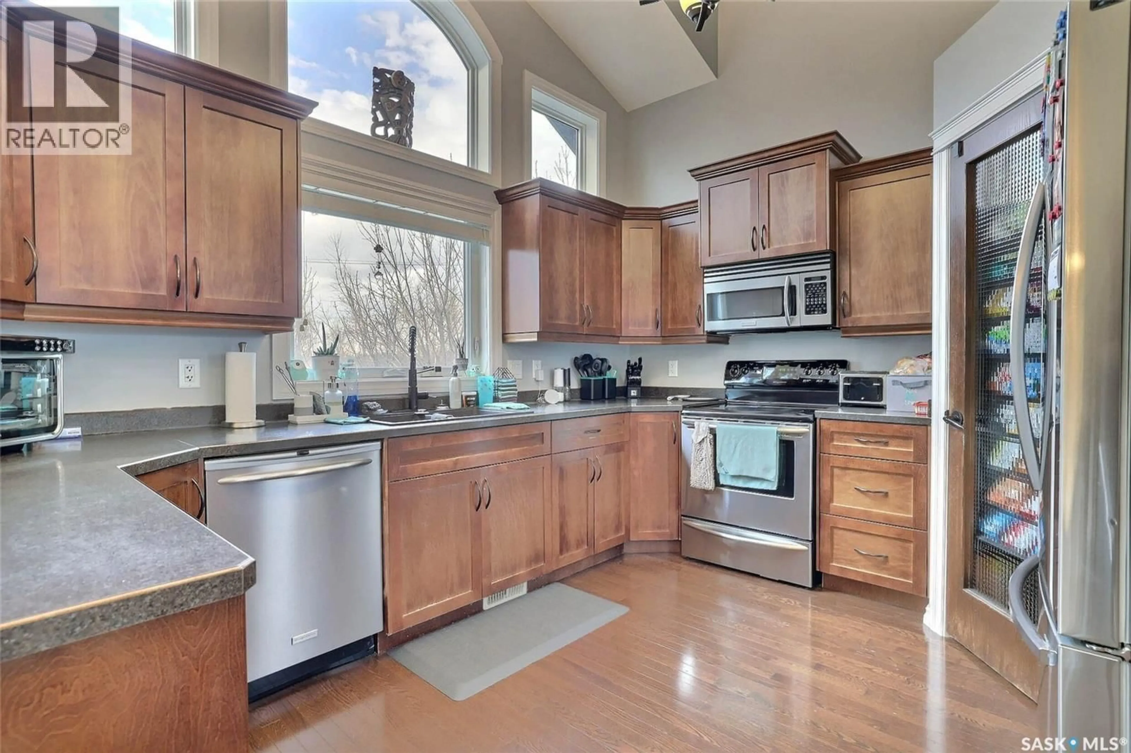 Unknown for 2433 JAMESON CRESCENT, Regina Saskatchewan S4V1K2