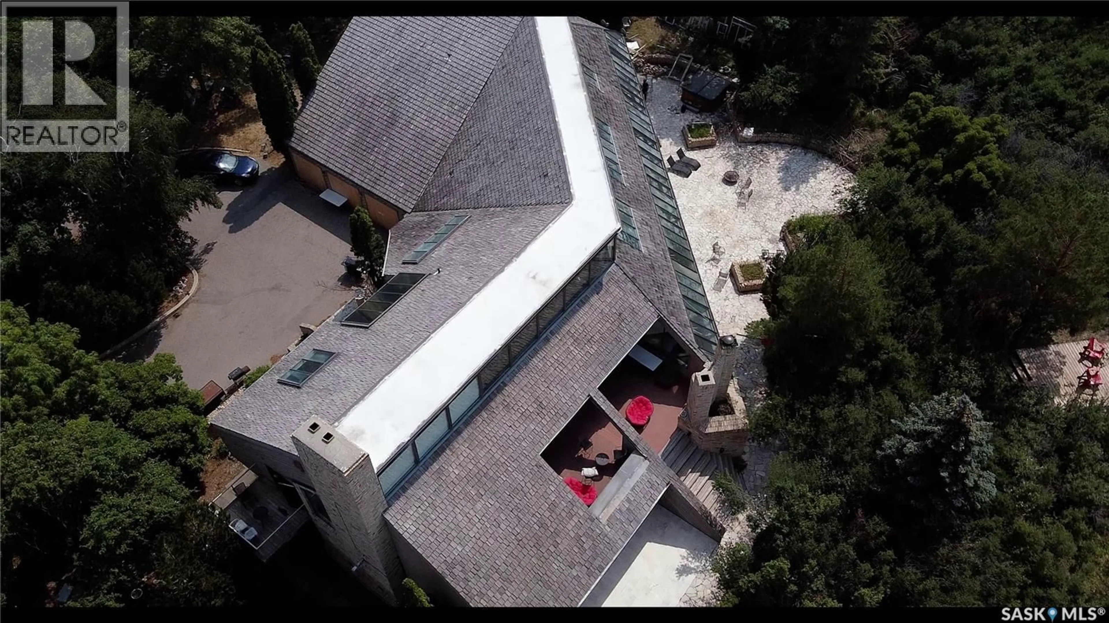 A pic from outside/outdoor area/front of a property/back of a property/a pic from drone, unknown for 5 CHERRY LANE, Corman Park Rm No. 344 Saskatchewan S7T1A2