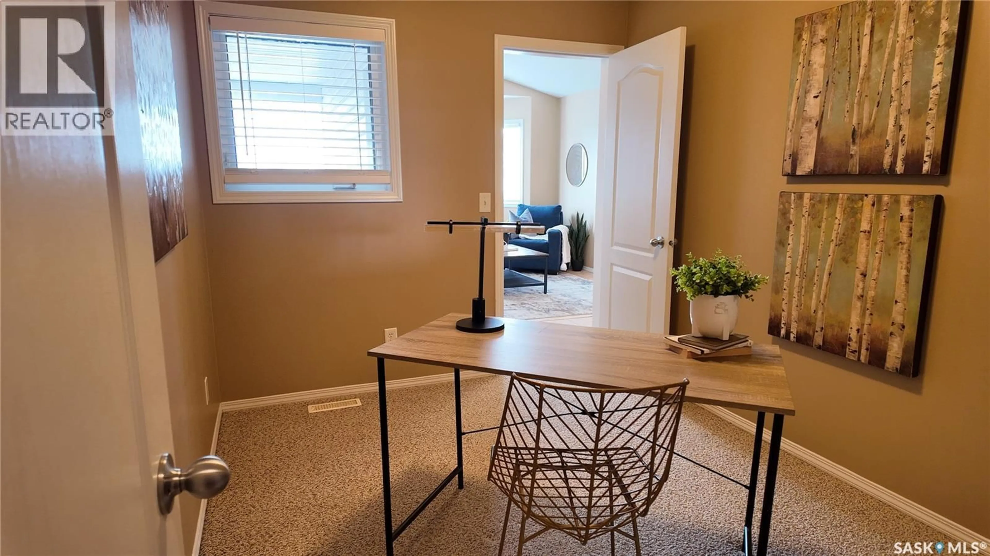 A pic of a room for E - 4128 BUCKINGHAM DRIVE, Regina Saskatchewan S4V3A9