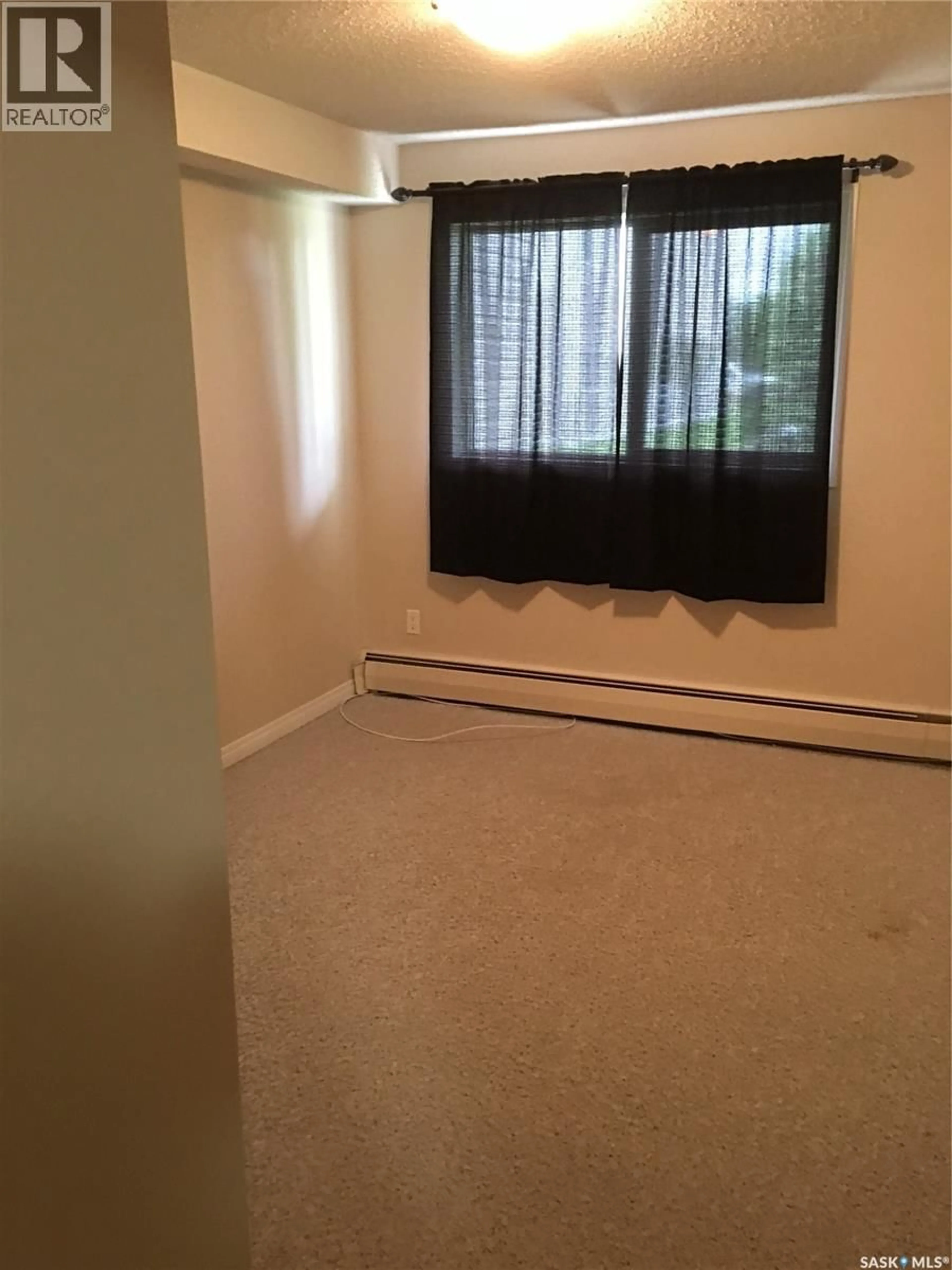 A pic of a room for 106 - 1822 EAGLESHAM AVENUE, Weyburn Saskatchewan S4H3A8