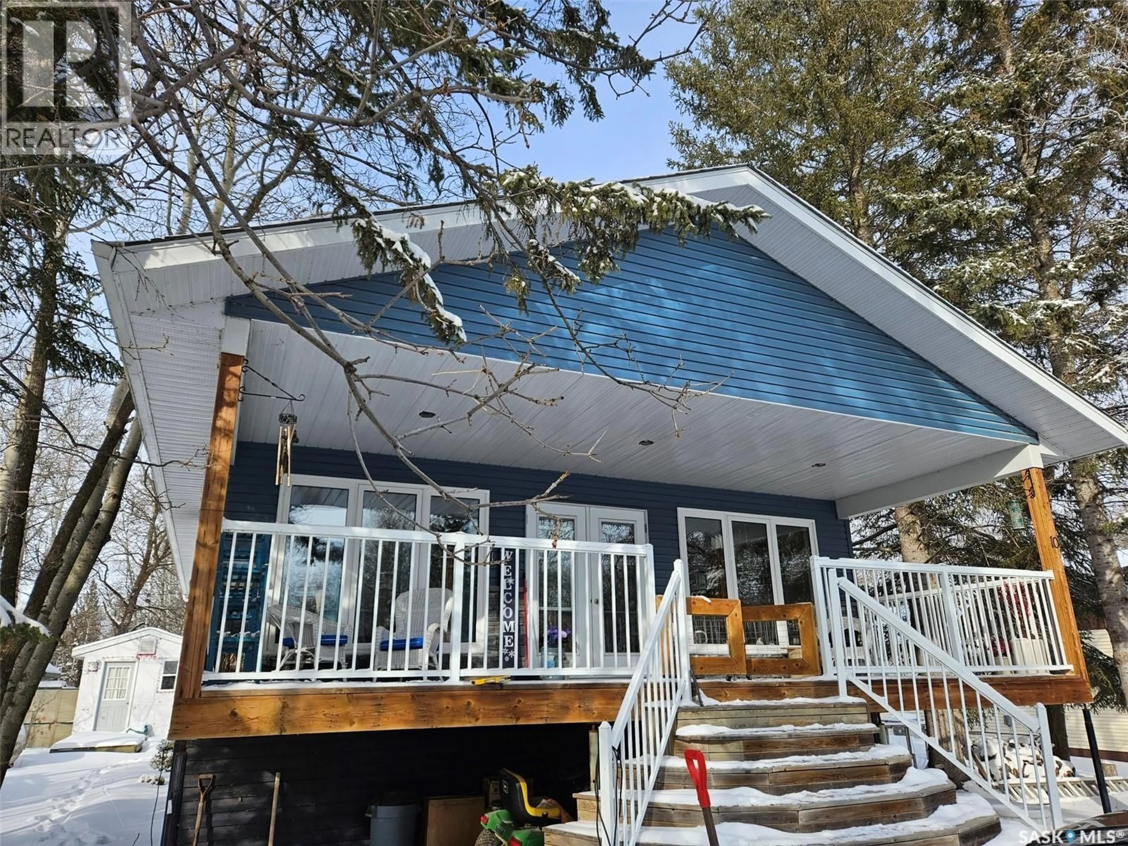Home with vinyl exterior material, unknown for 10 CENTENNIAL CRESCENT, Moose Mountain Provincial Park Saskatchewan S0C0S0