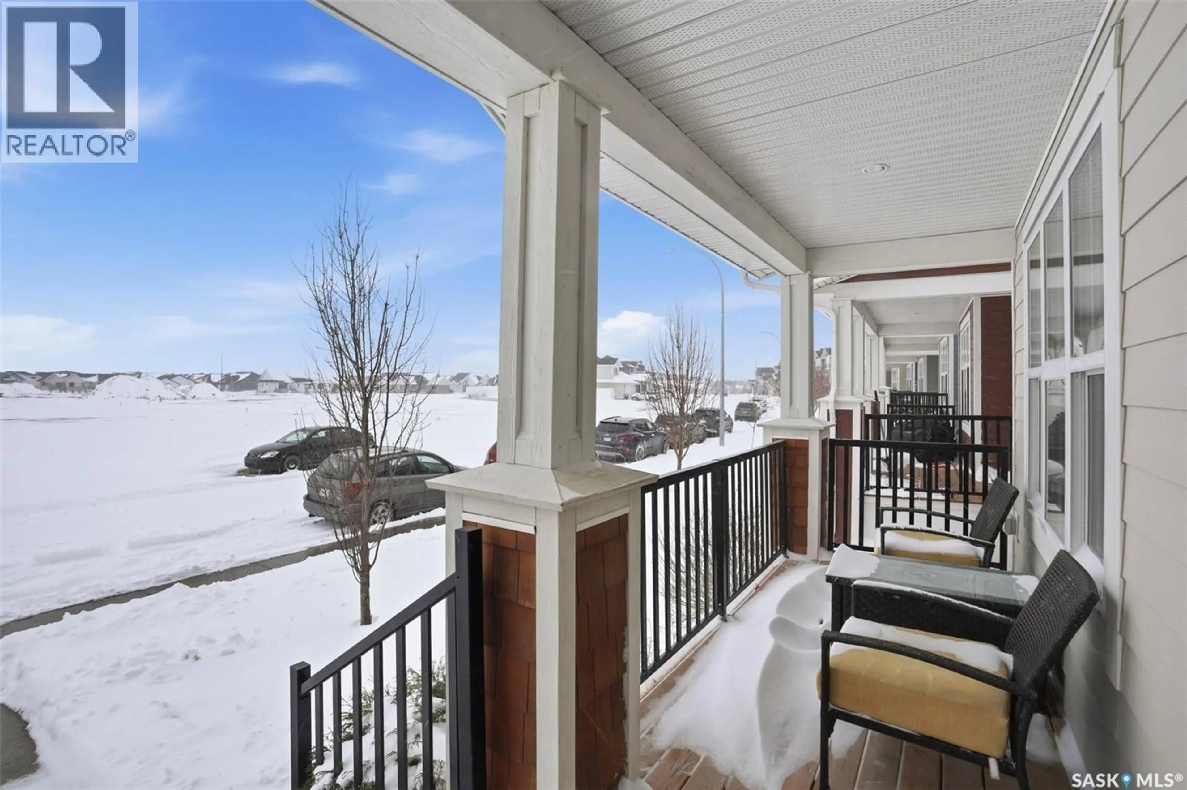 Patio, water/lake/river/ocean view for 122 GREYEYES-STEELE WAY, Saskatoon Saskatchewan S7V0P5