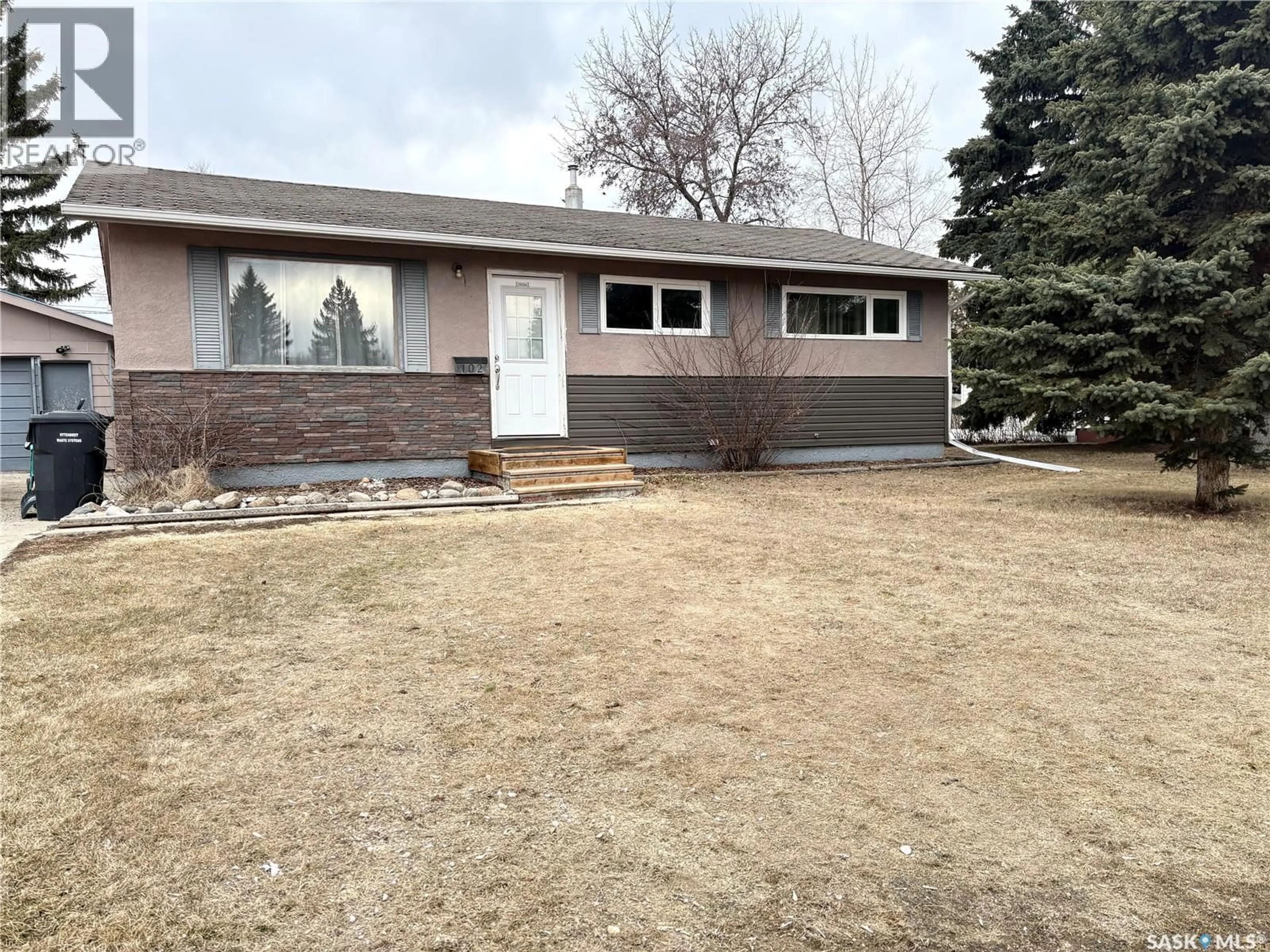 Unknown for 102 BAILEY DRIVE, Yorkton Saskatchewan S3N2J4