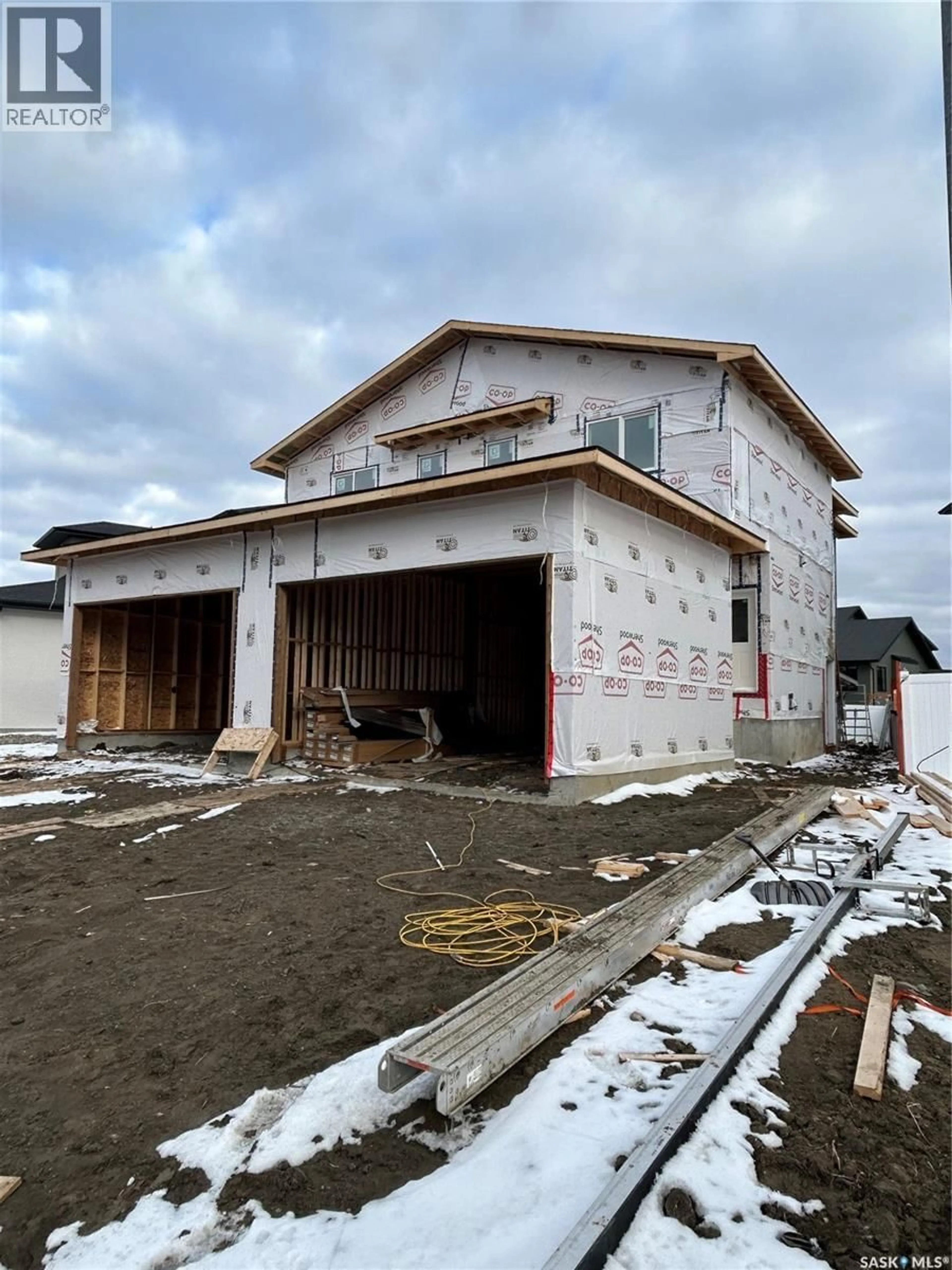 Unknown for E - 4521 GREEN BROOKS WAY, Regina Saskatchewan S4V3K5
