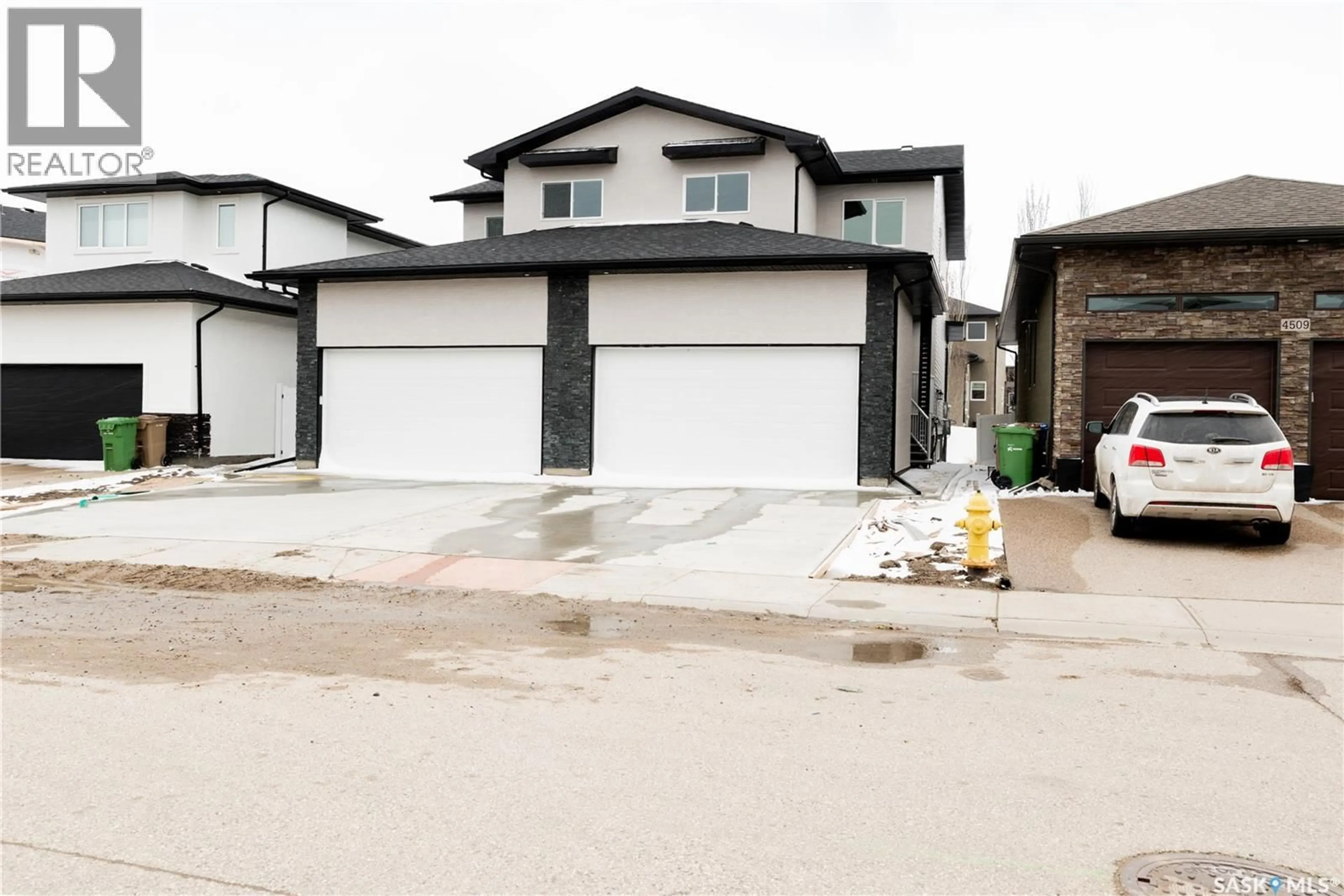 Unknown for E - 4513 GREEN BROOKS WAY, Regina Saskatchewan S4V3K5