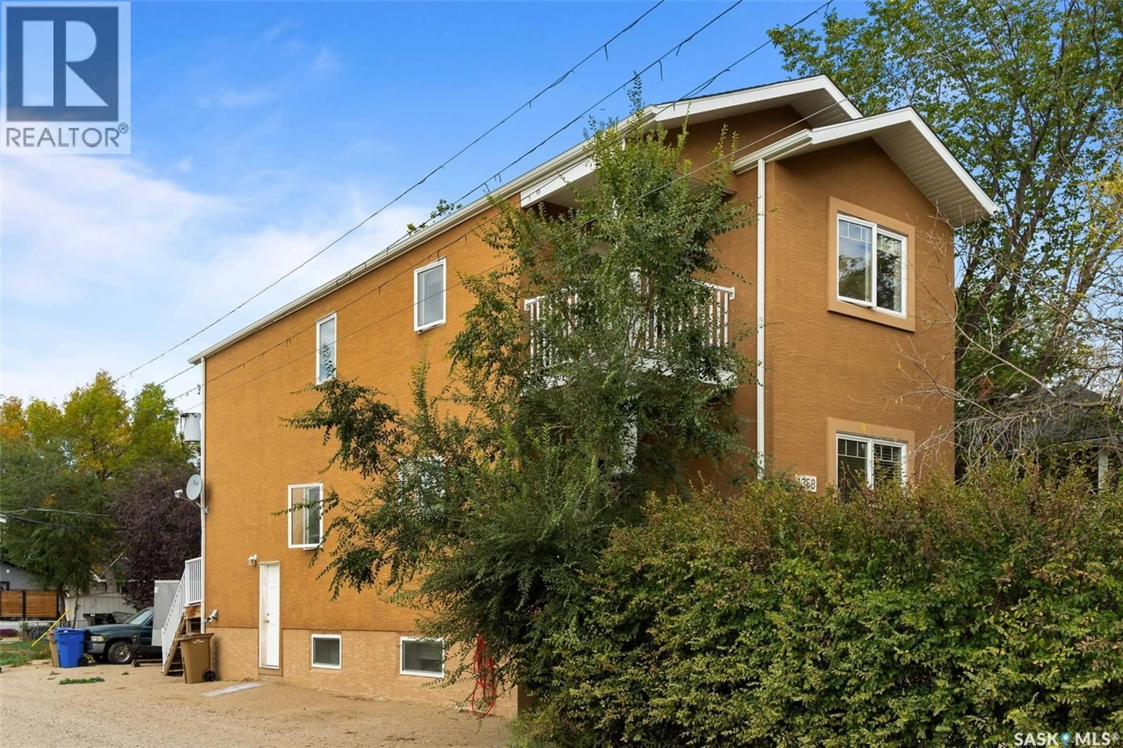 Home with brick exterior material, unknown for 1358 ARTHUR STREET, Regina Saskatchewan S4T4V8