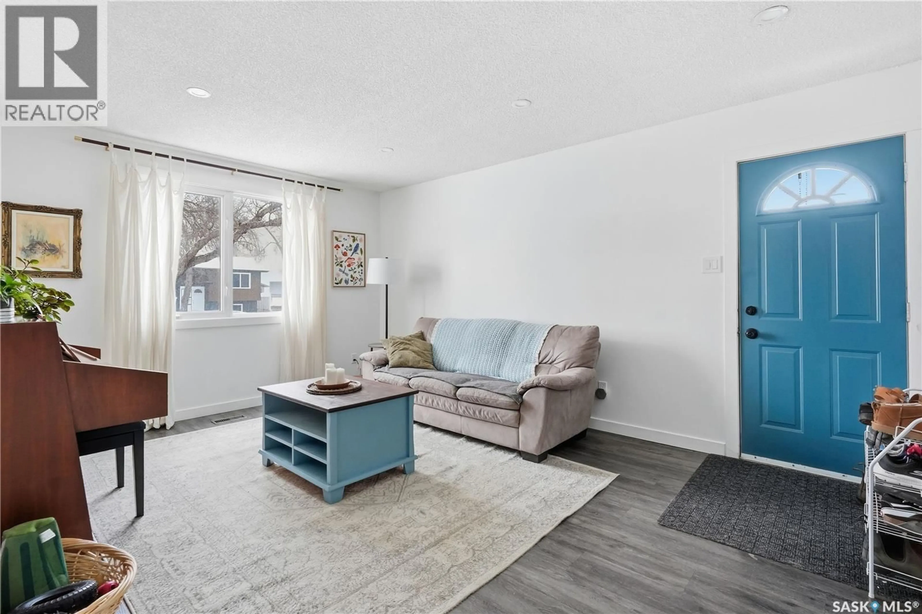 Living room with furniture, unknown for 166 MAGEE CRESCENT, Regina Saskatchewan S4R6K7