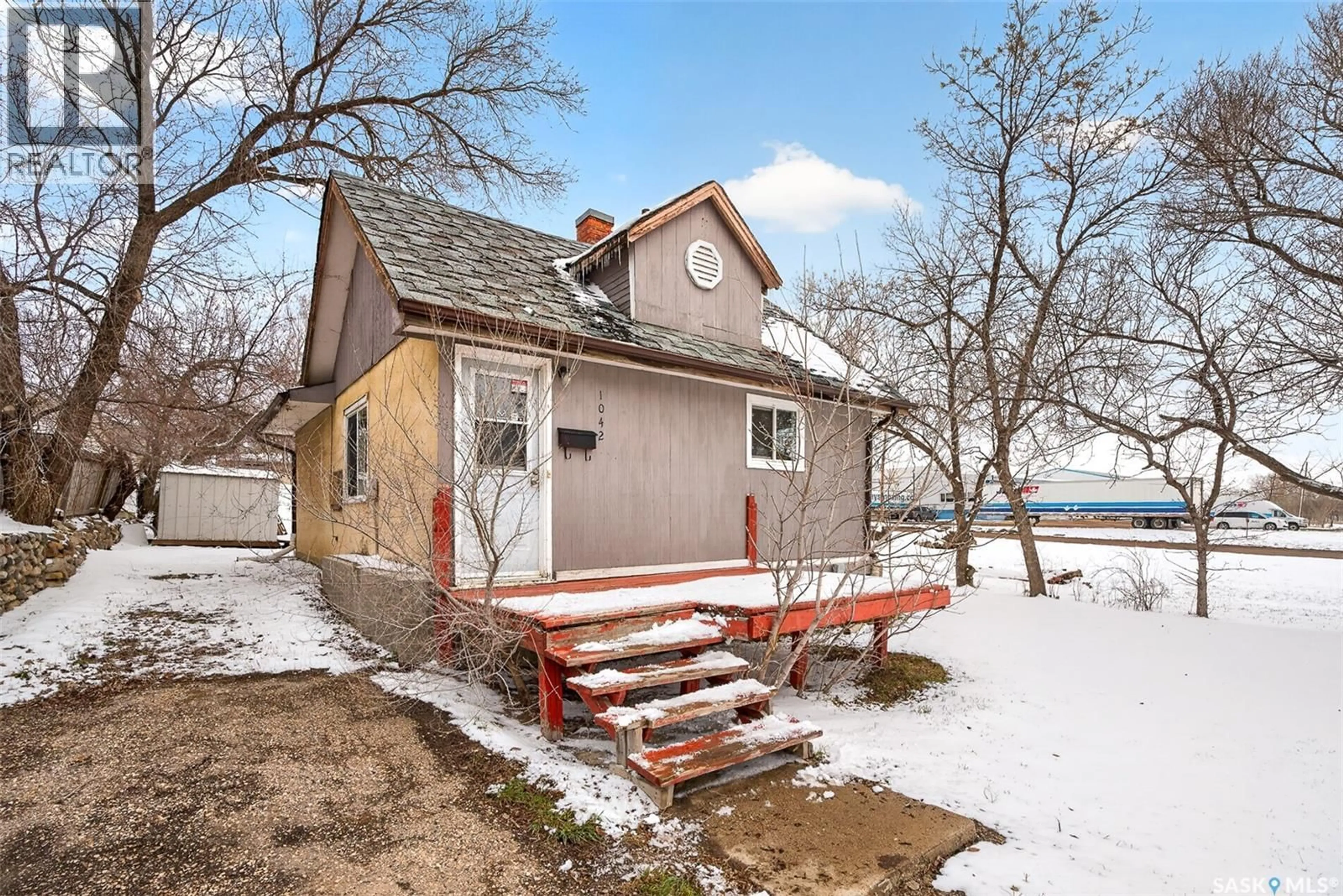 Shed for 1042 FAIRFORD STREET, Moose Jaw Saskatchewan S6H0G6
