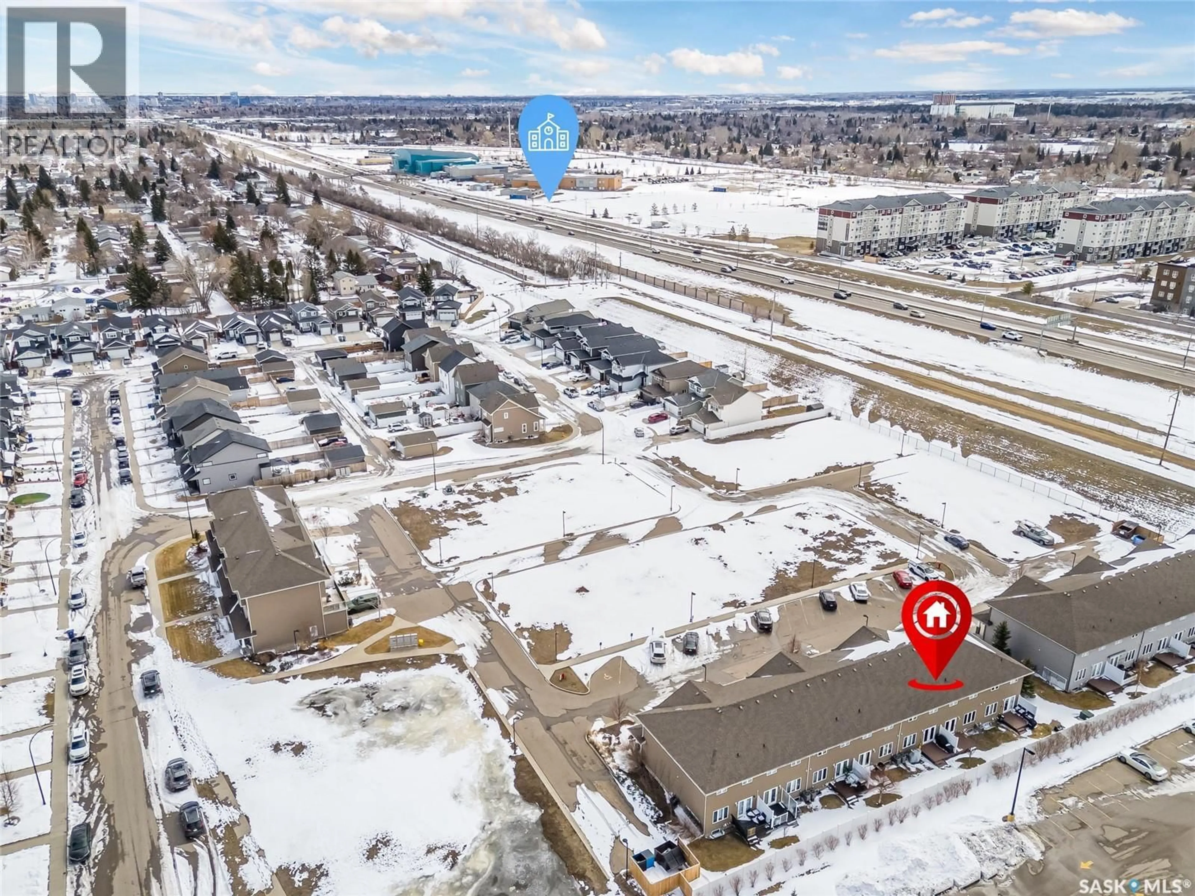 A pic from outside/outdoor area/front of a property/back of a property/a pic from drone, street for 706 250 PALLISER COURT, Saskatoon Saskatchewan S7L4Y6