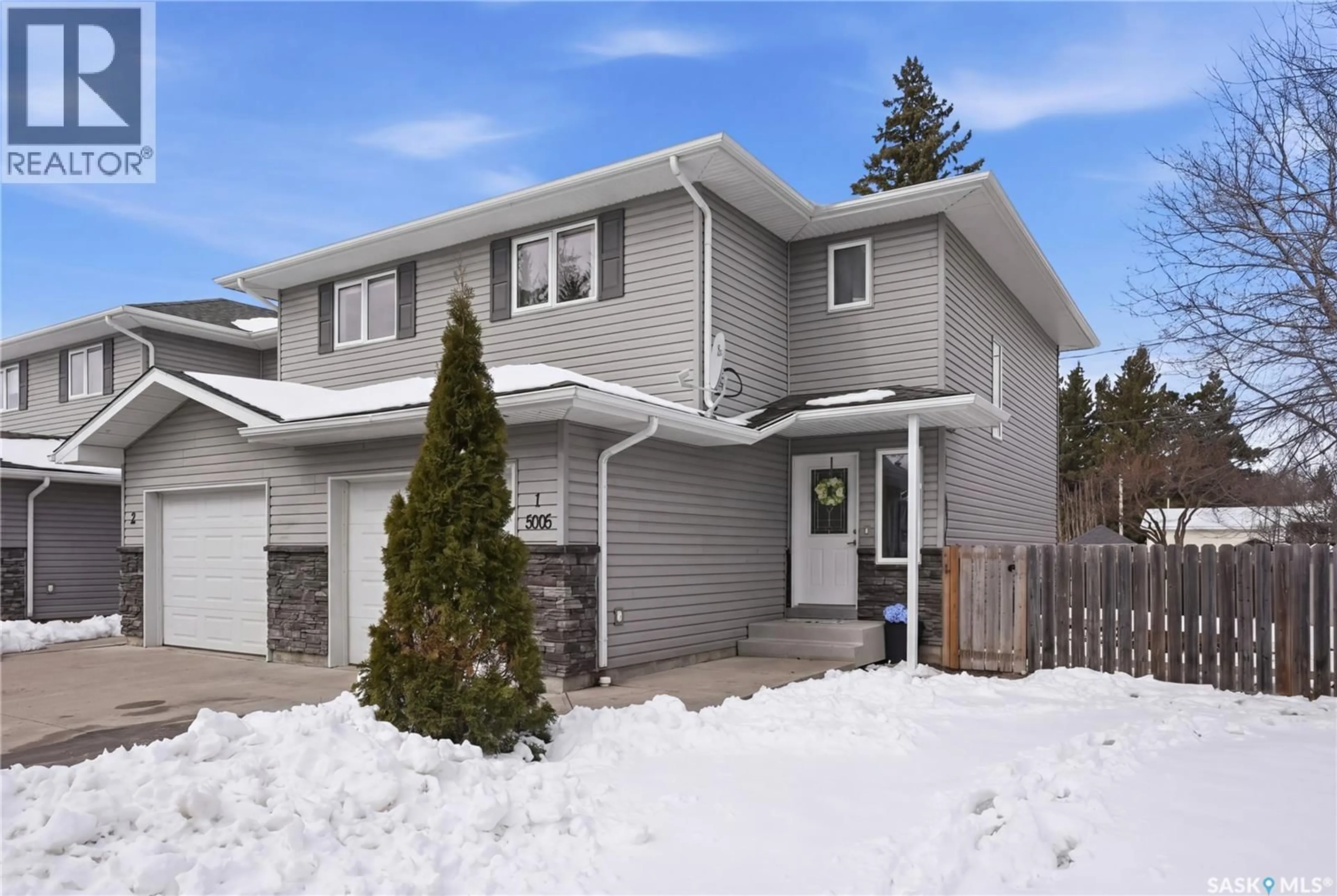 Home with vinyl exterior material, street for 1 - 5005 CENTRAL AVENUE, Waldheim Saskatchewan S0K4R0
