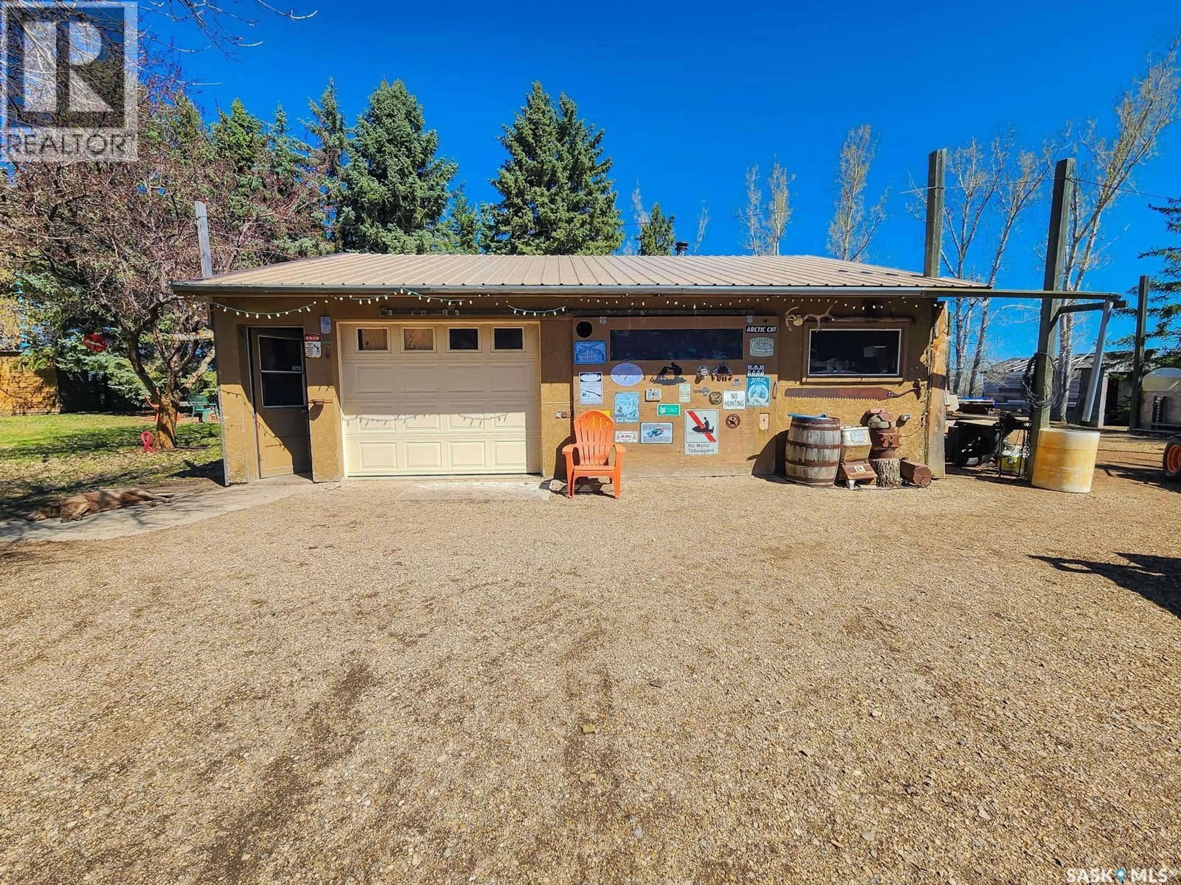 A pic from outside/outdoor area/front of a property/back of a property/a pic from drone, unknown for Rm ABERNETHY ACREAGE, Abernethy Rm No. 186 Saskatchewan S0G0C0