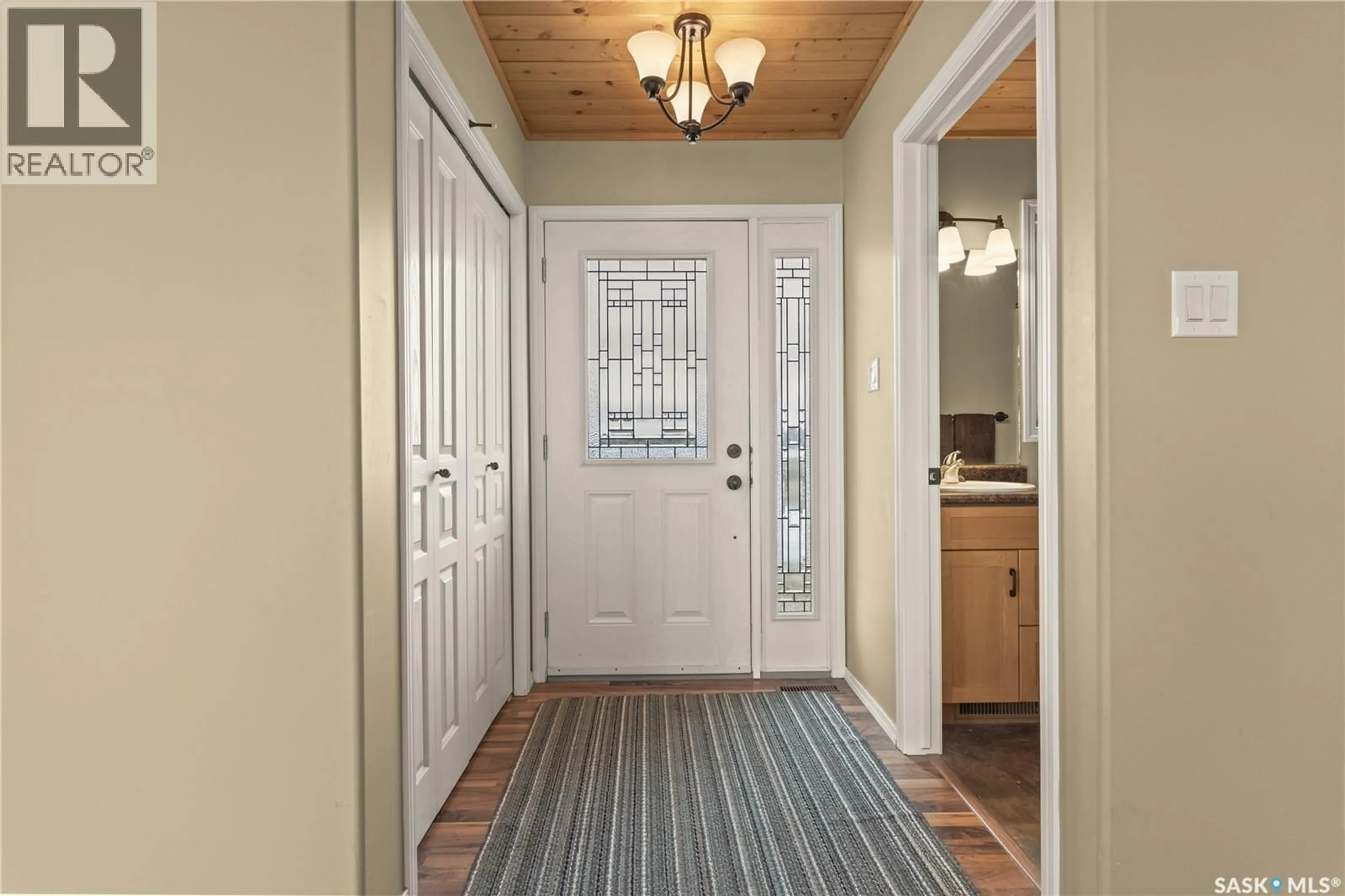 Indoor entryway for 4 PELLETIER POINT, Redberry Rm No. 435 Saskatchewan S0J1A0