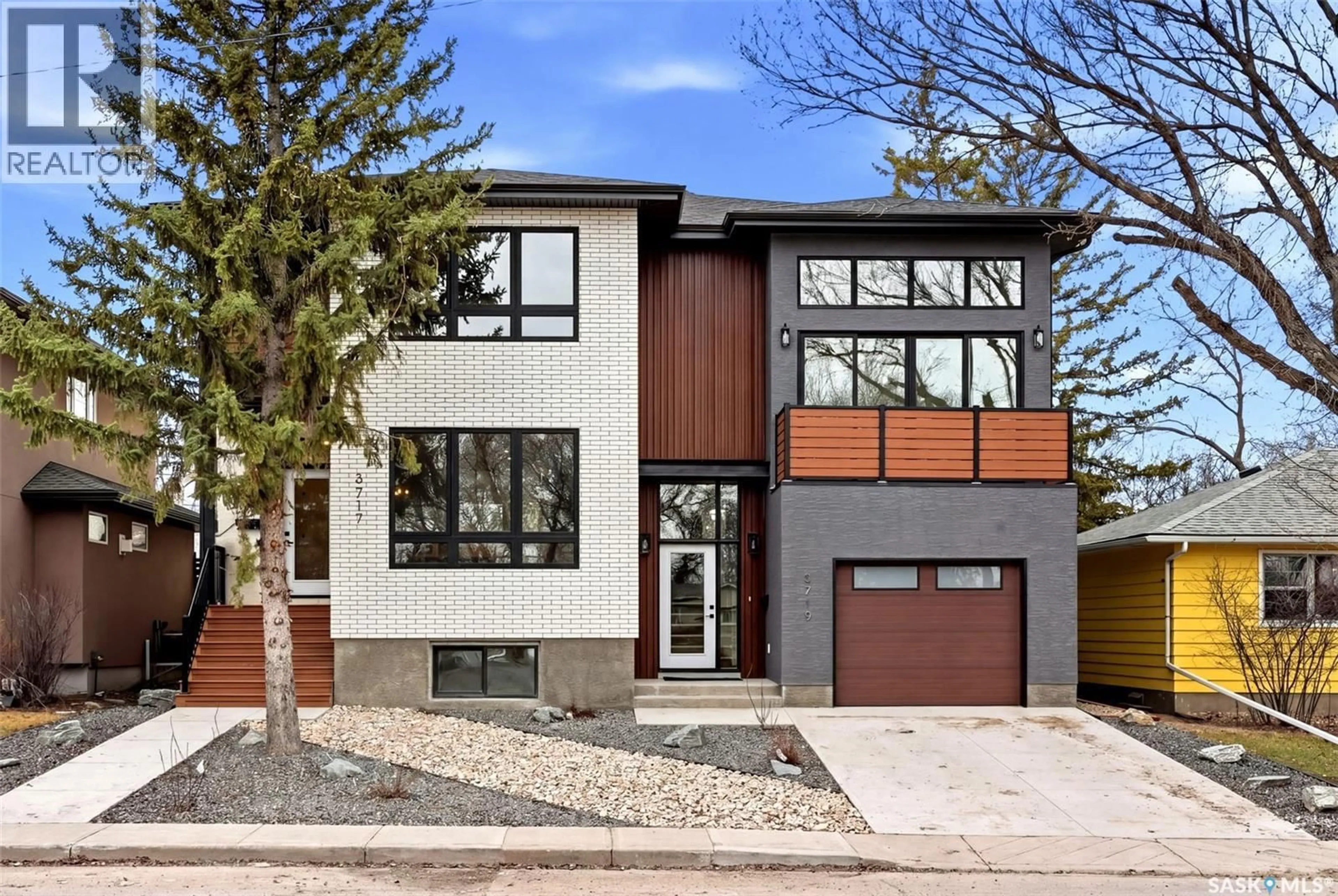 Home with brick exterior material, street for 3917 QU'APPELLE DRIVE, Regina Saskatchewan S4S0E1
