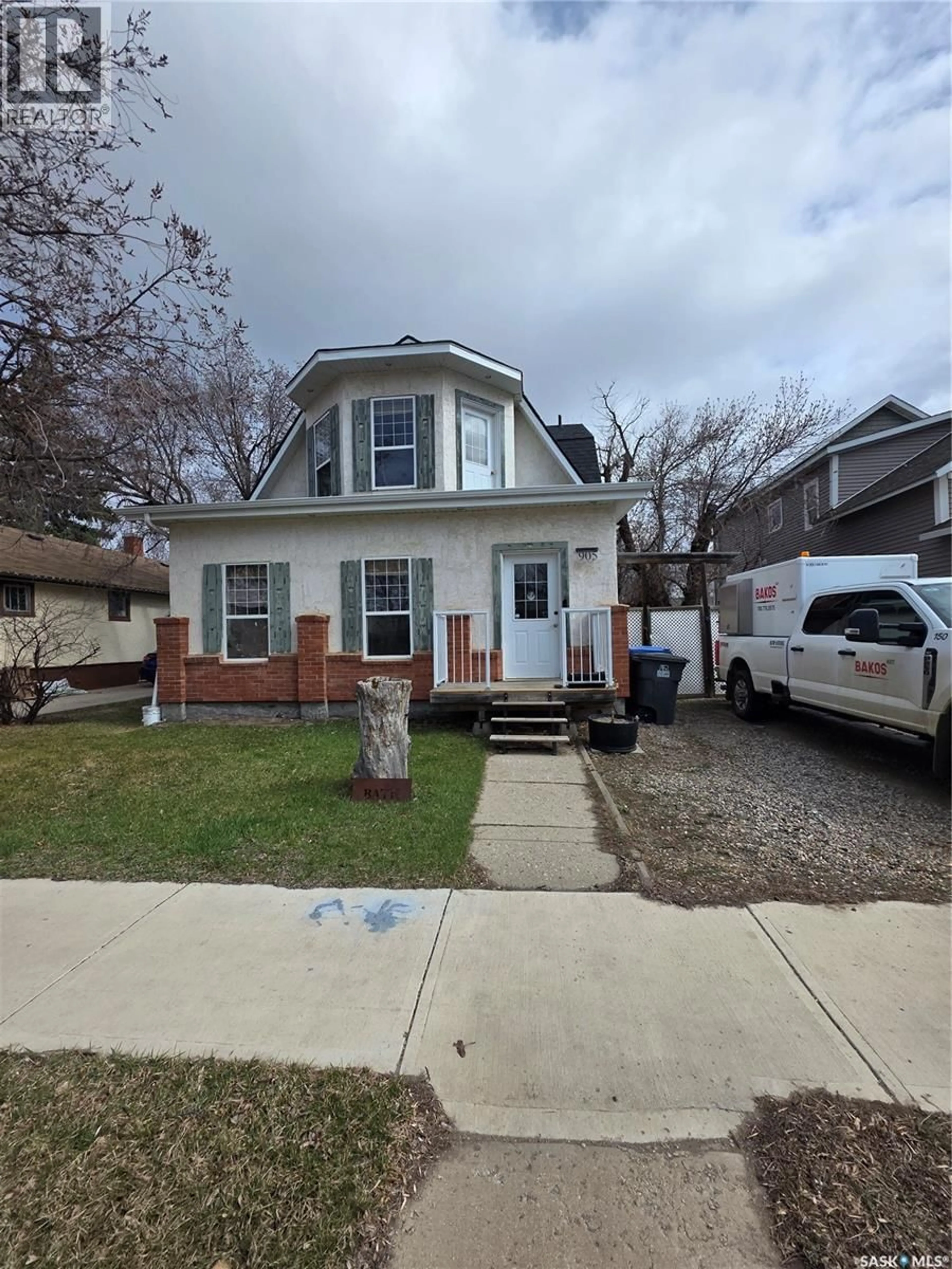 Unknown for 905 2ND STREET, Estevan Saskatchewan S4A0L3