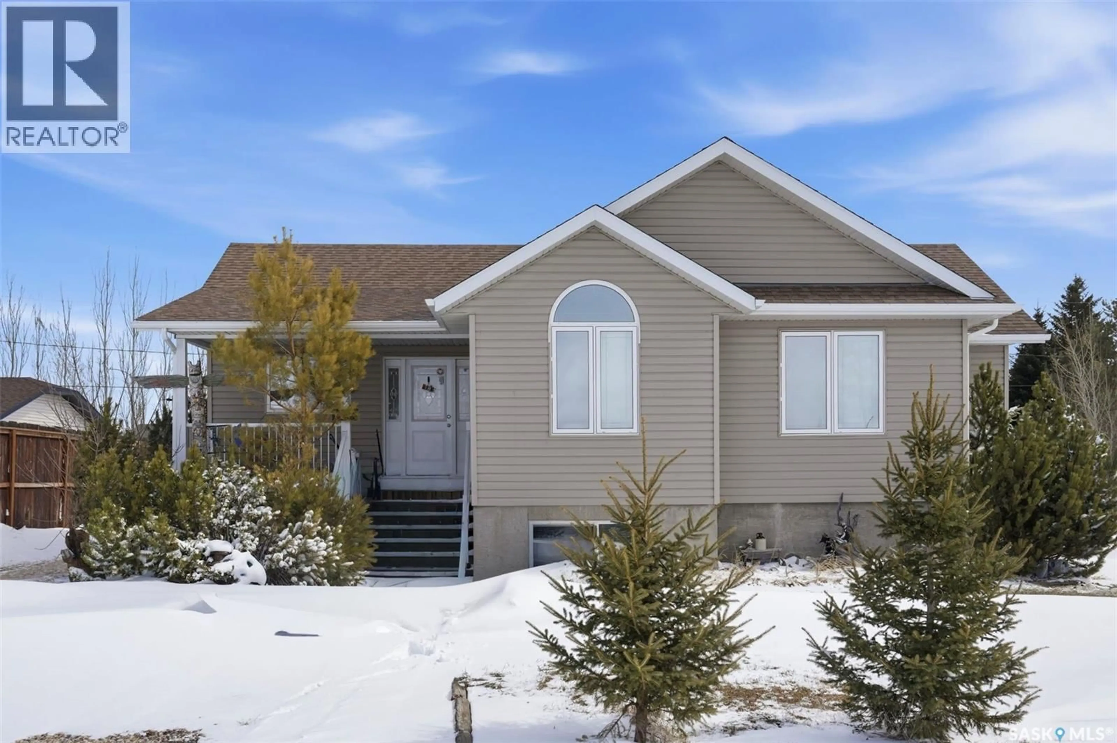Home with vinyl exterior material, street for 704 GOODRICH STREET, Radisson Saskatchewan S0K3L0