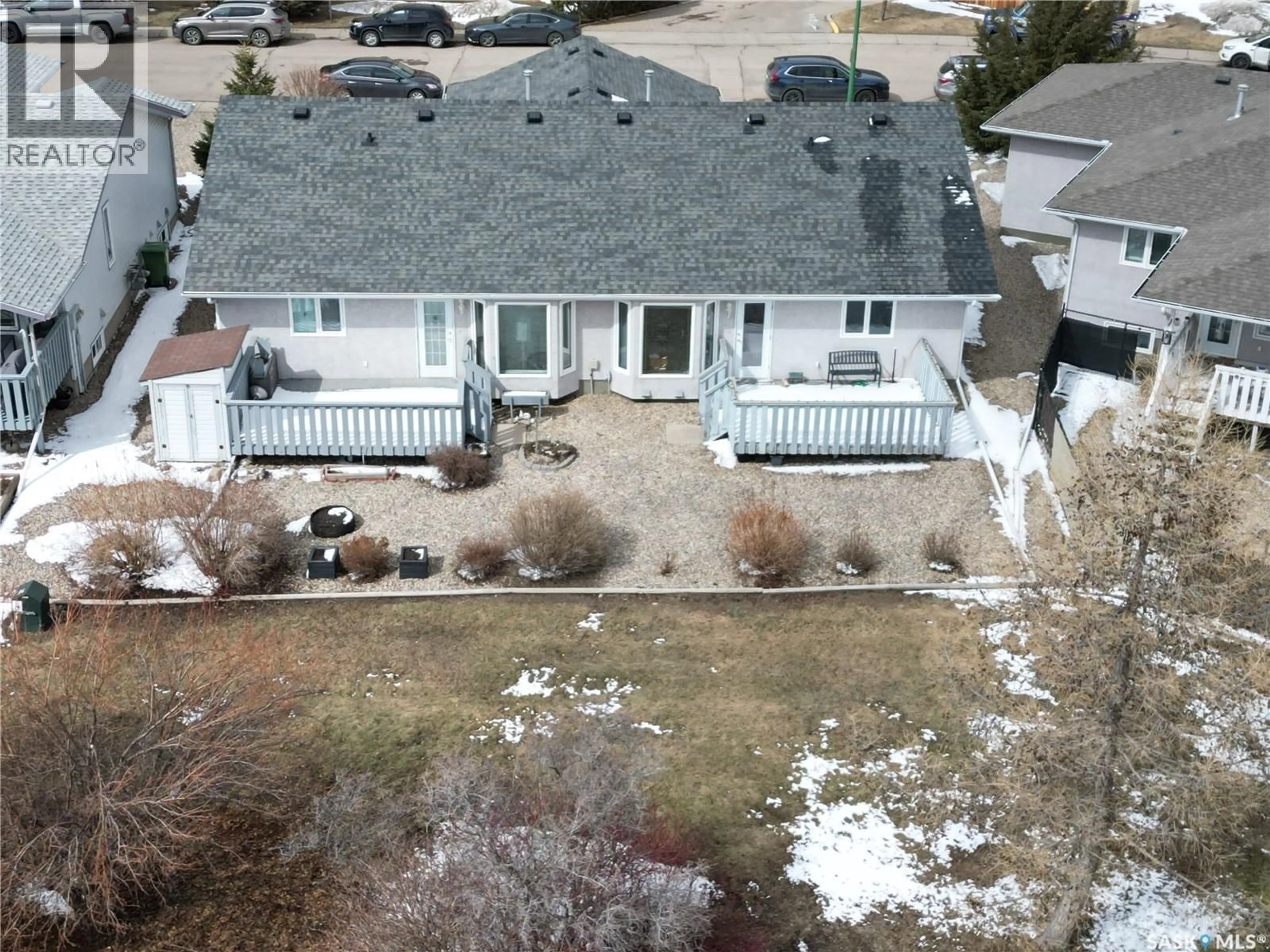 A pic from outside/outdoor area/front of a property/back of a property/a pic from drone, street for 93 RUSSELL DRIVE, Yorkton Saskatchewan S3N4E6