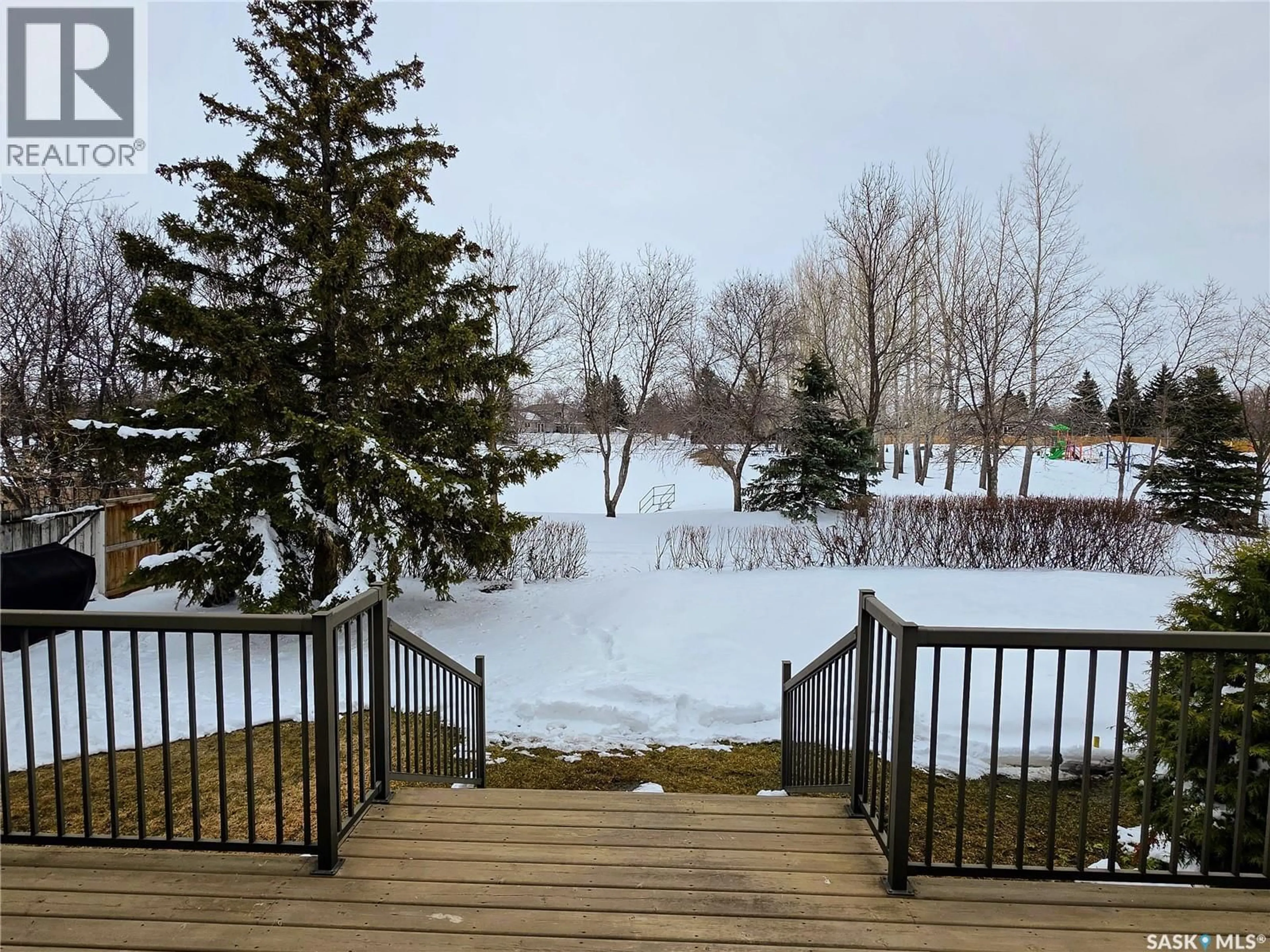 Patio, water/lake/river/ocean view for 16 DUST CRESCENT, Humboldt Saskatchewan S0K2A0